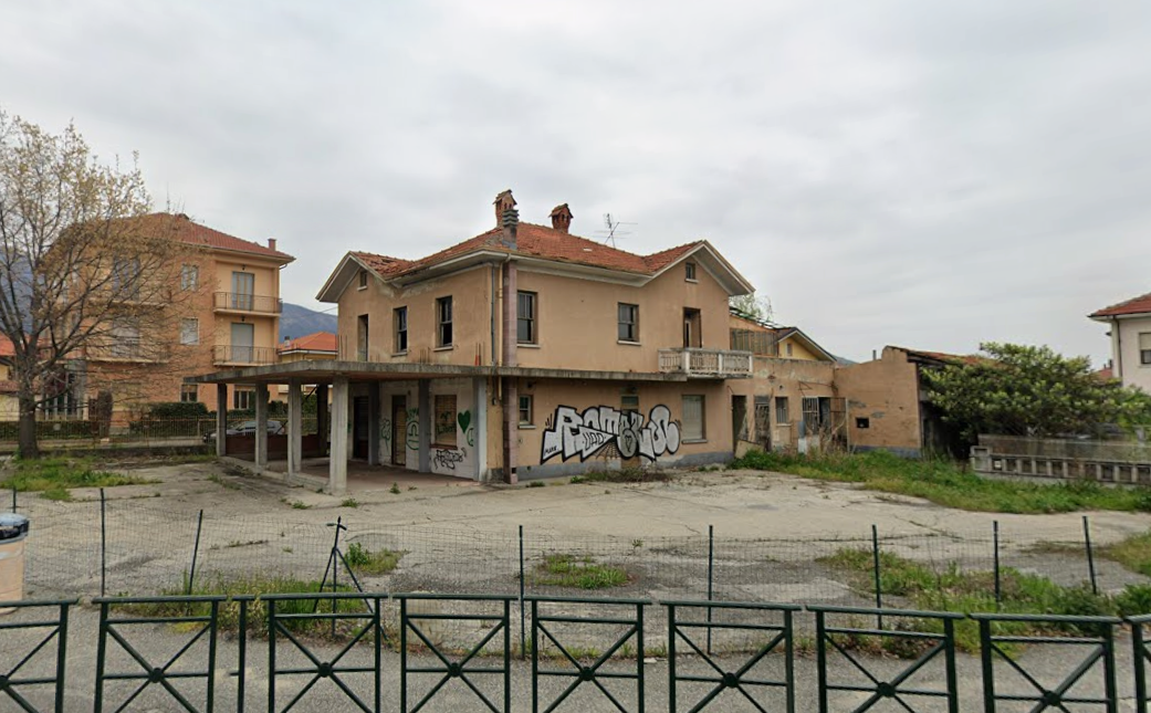 Attivit� commerciale in vendita a Avigliana