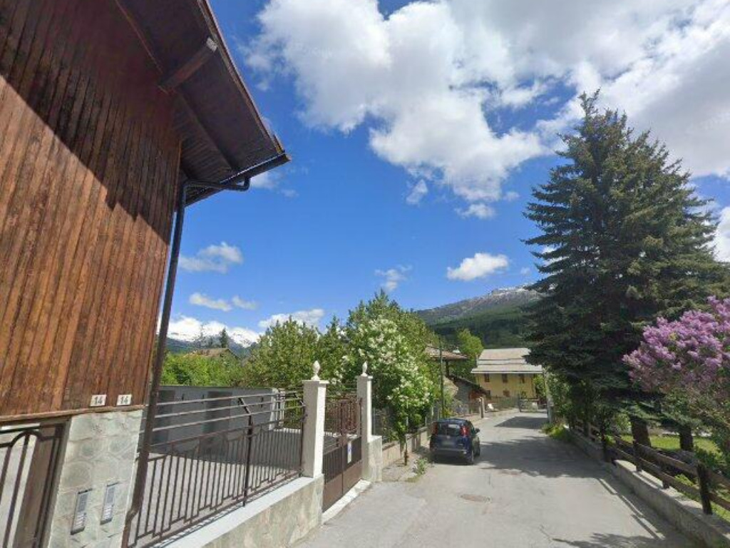 Quadrilocale in vendita a Cesana Torinese