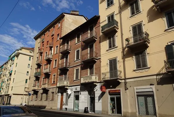 Casa indipendente in vendita a Torino