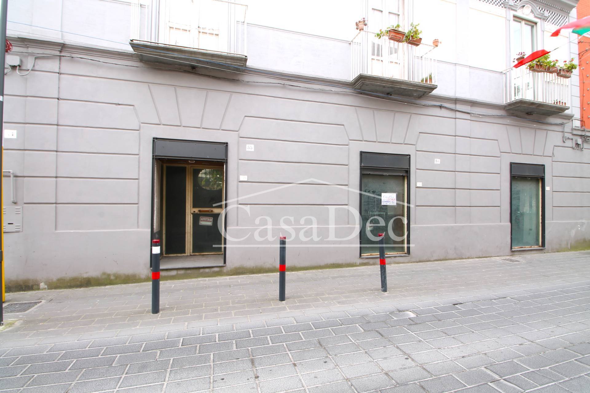 Locale commerciale in affitto a Trentola-Ducenta