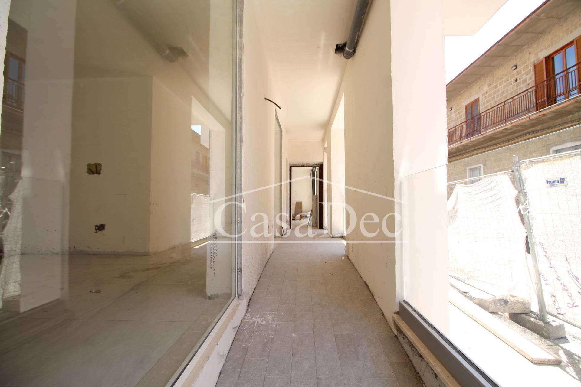 Locale commerciale in vendita a Casaluce