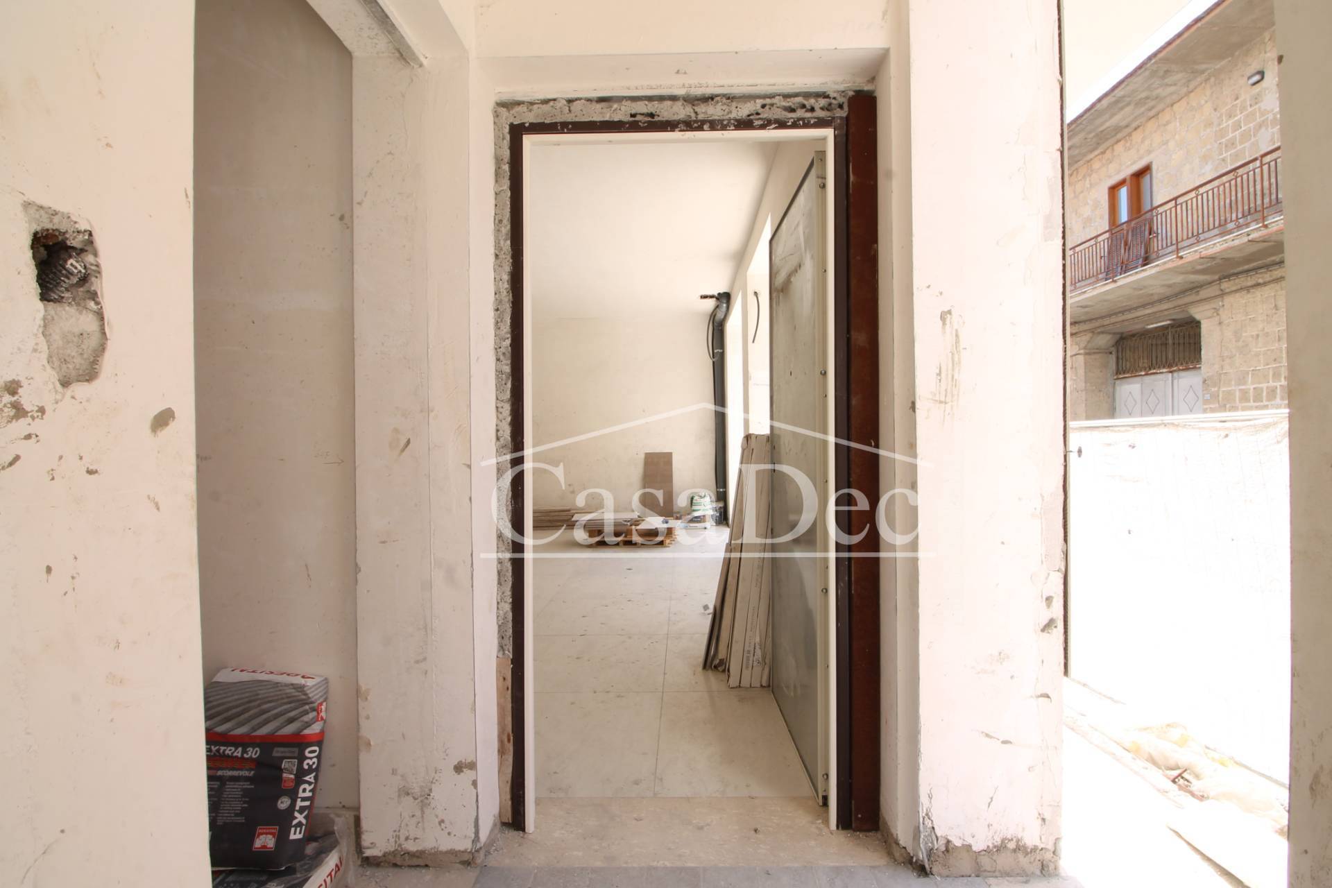 Locale commerciale in vendita a Casaluce