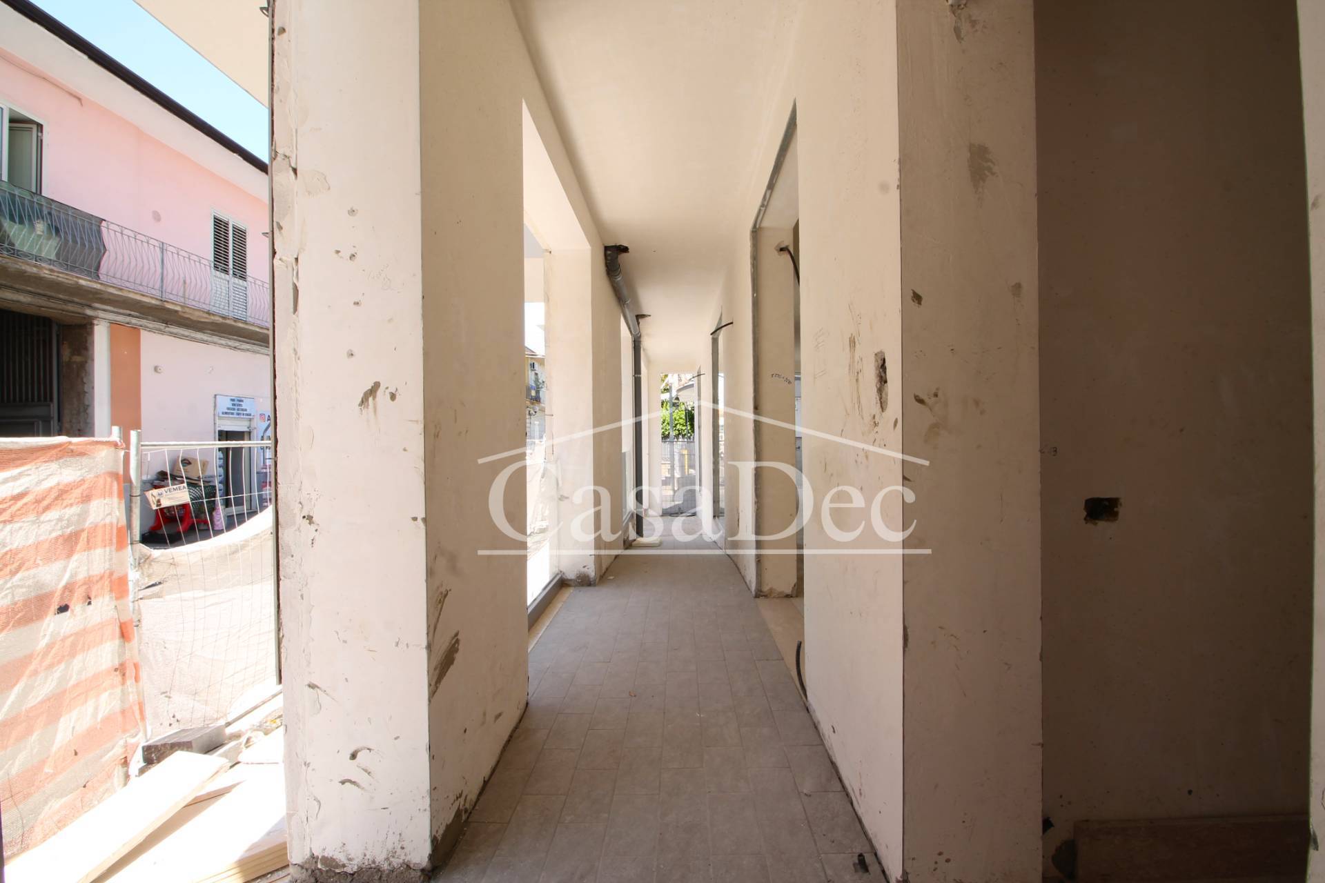 Locale commerciale in vendita a Casaluce