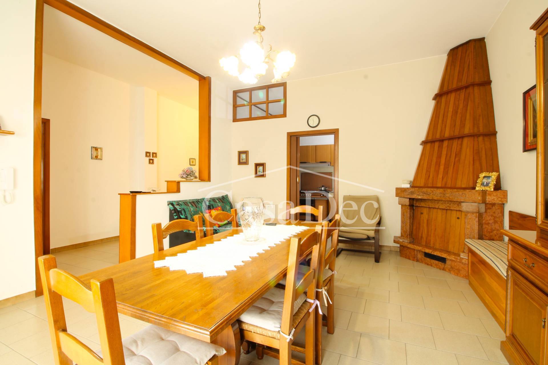 Villa in vendita a Casapesenna