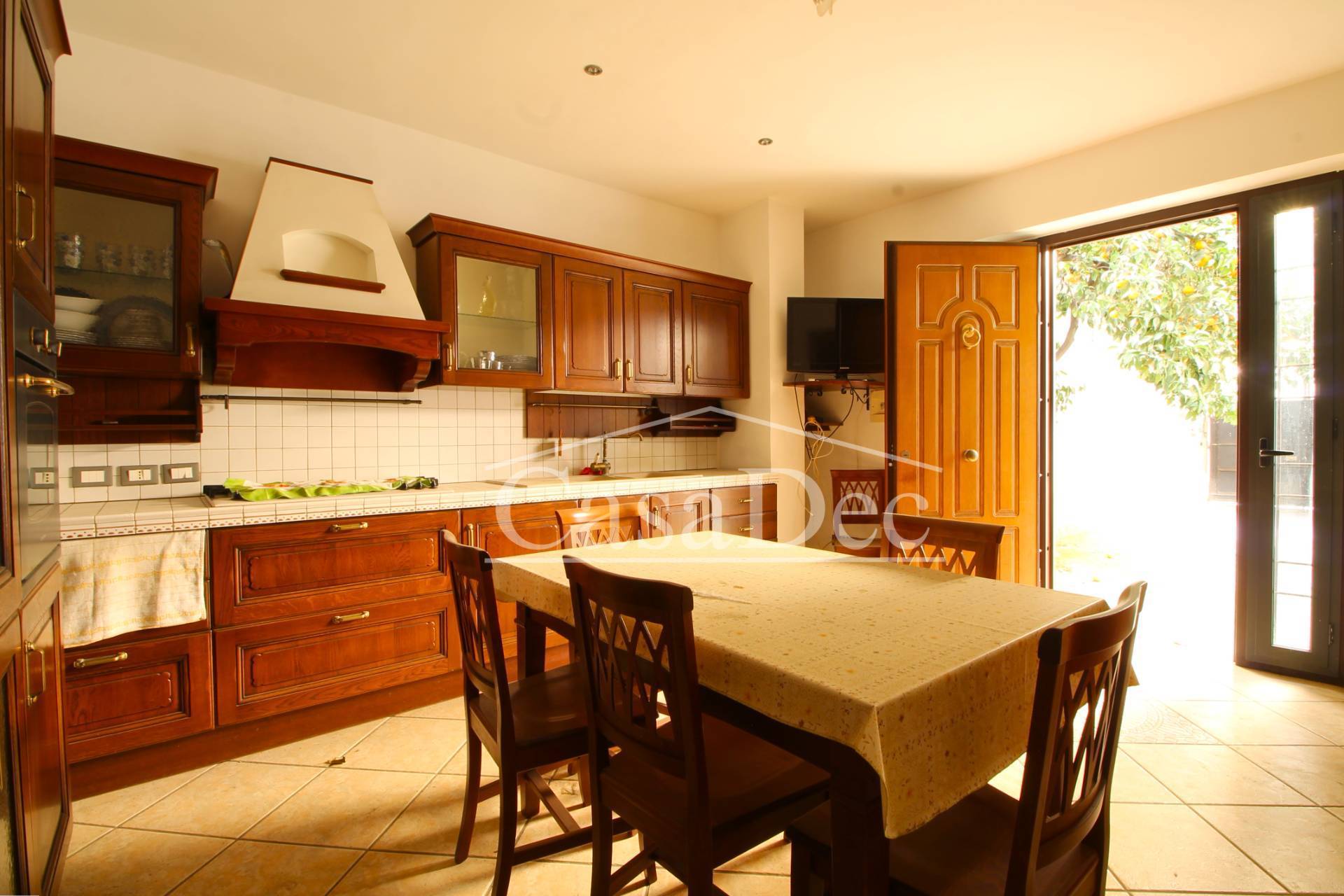 Appartamento in affitto a Parete