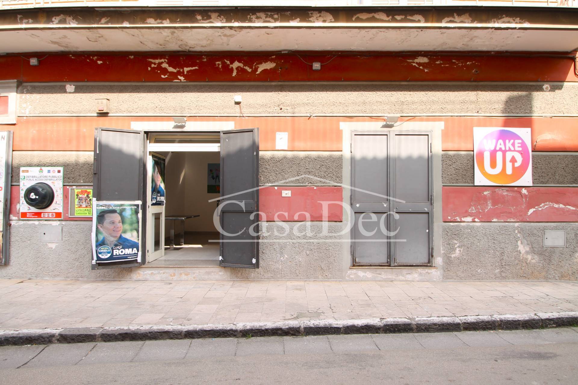 Locale commerciale in affitto a Trentola-Ducenta