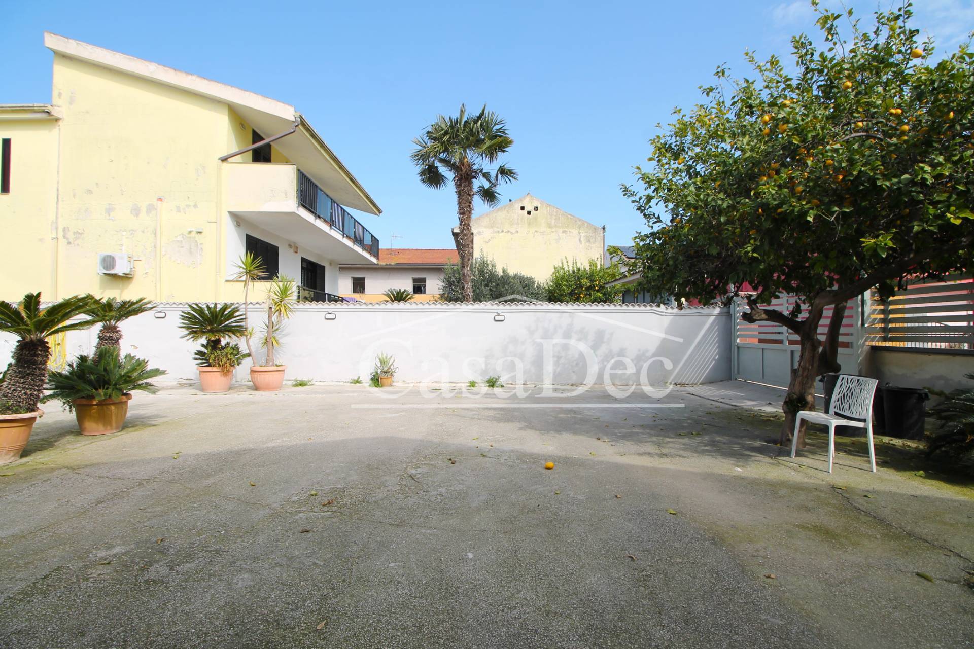 Casa singola in vendita a Villa Literno