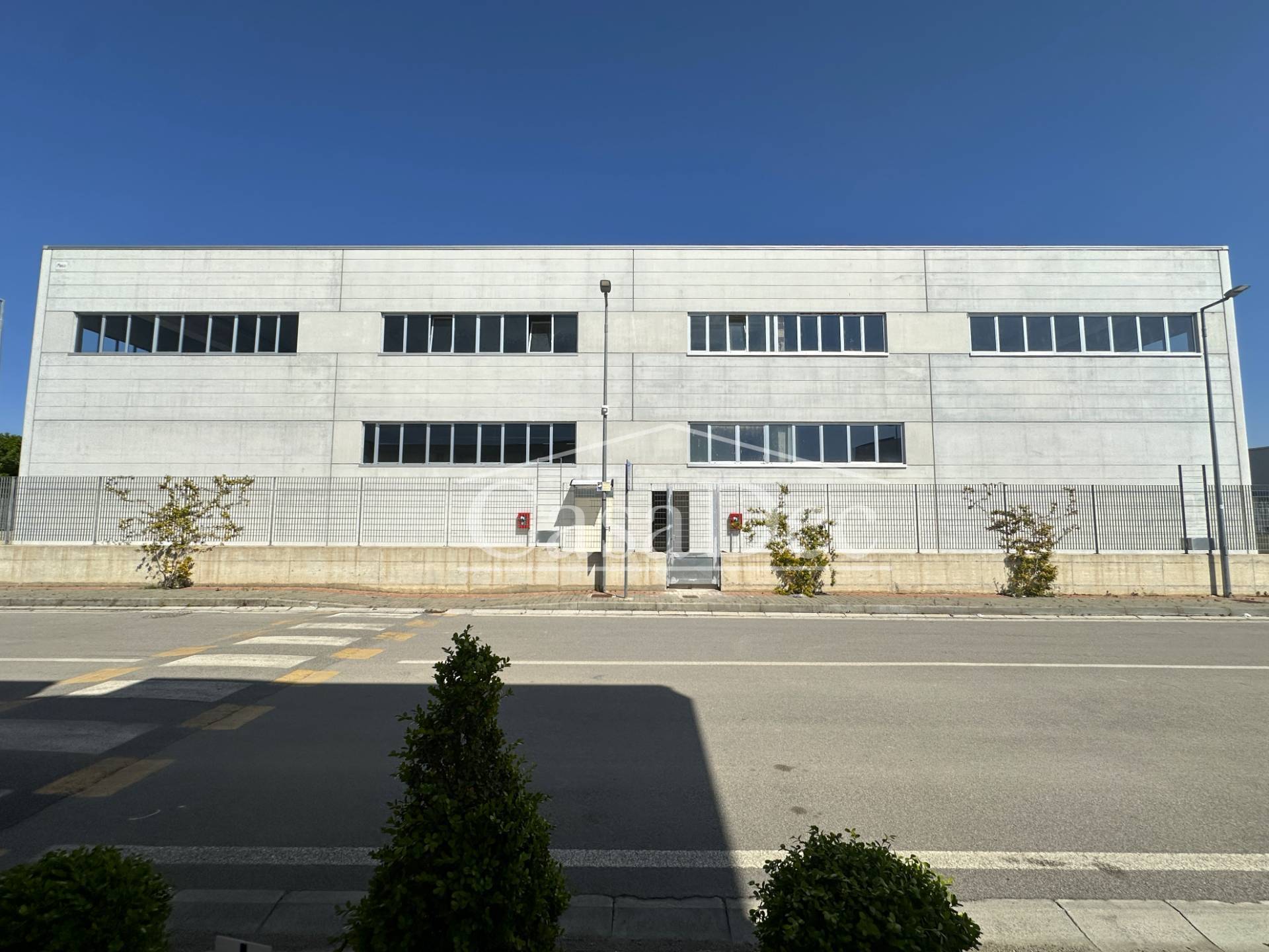 Locale commerciale in affitto a San Marcellino