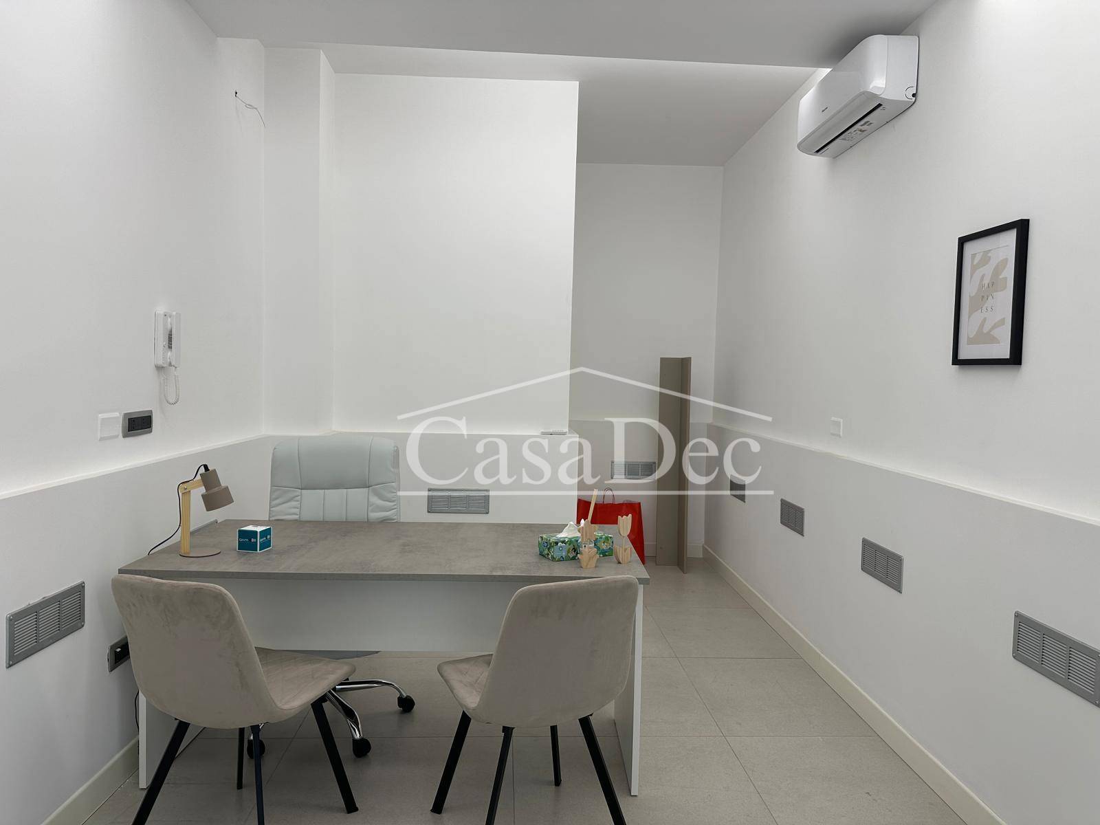 Studio/Ufficio in affitto a Aversa