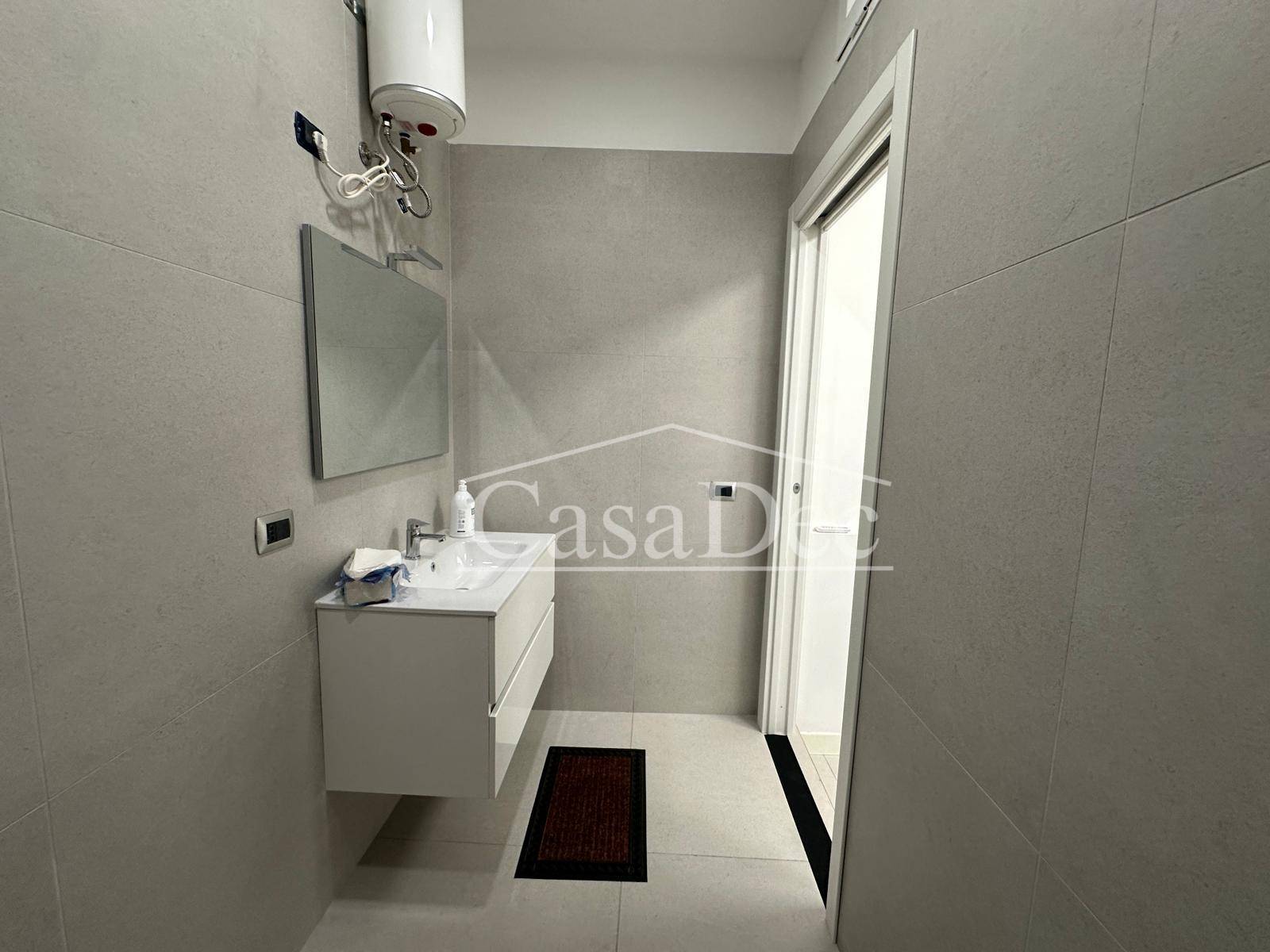 Studio/Ufficio in affitto a Aversa