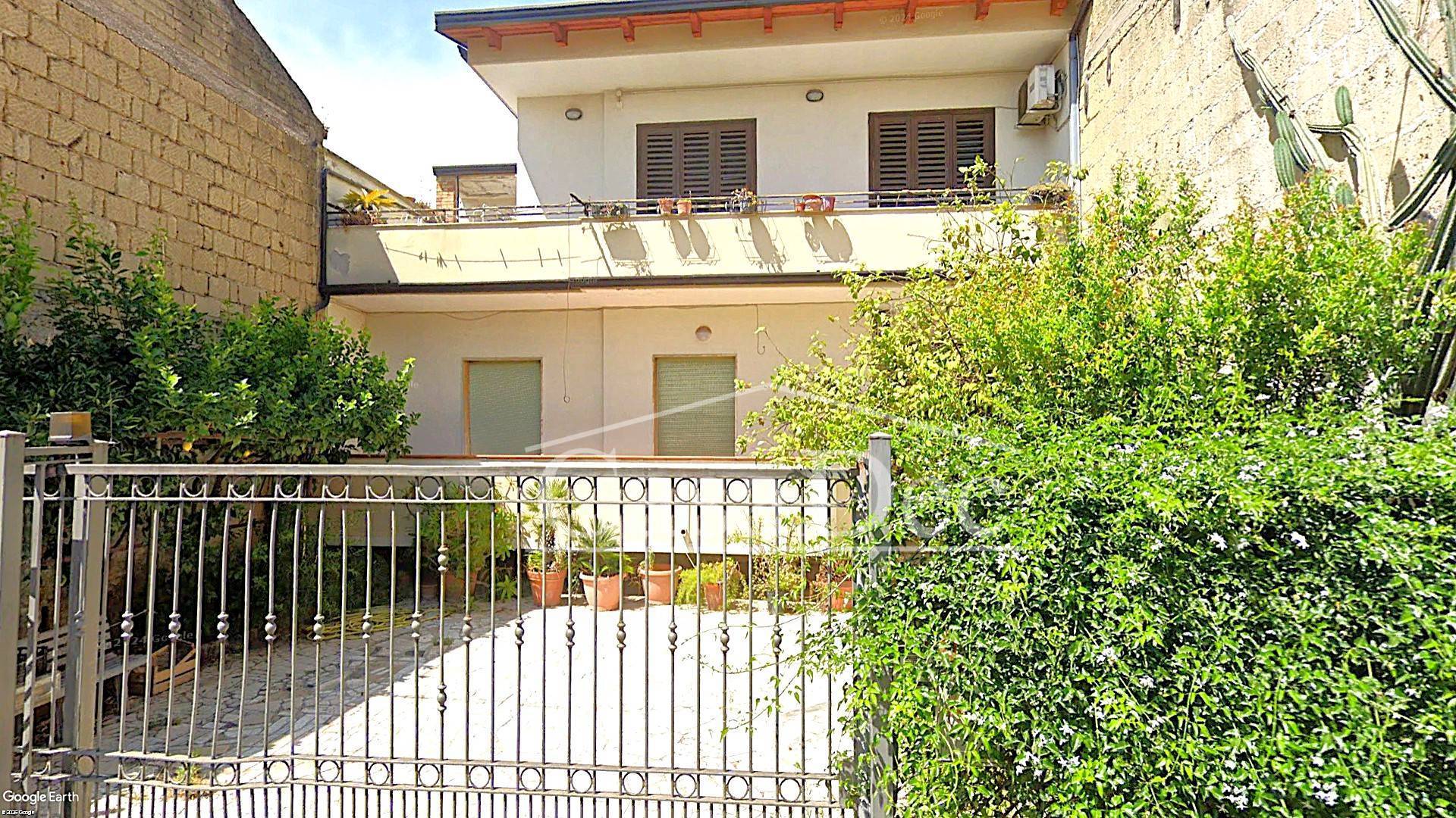 Casa singola in vendita a Lusciano