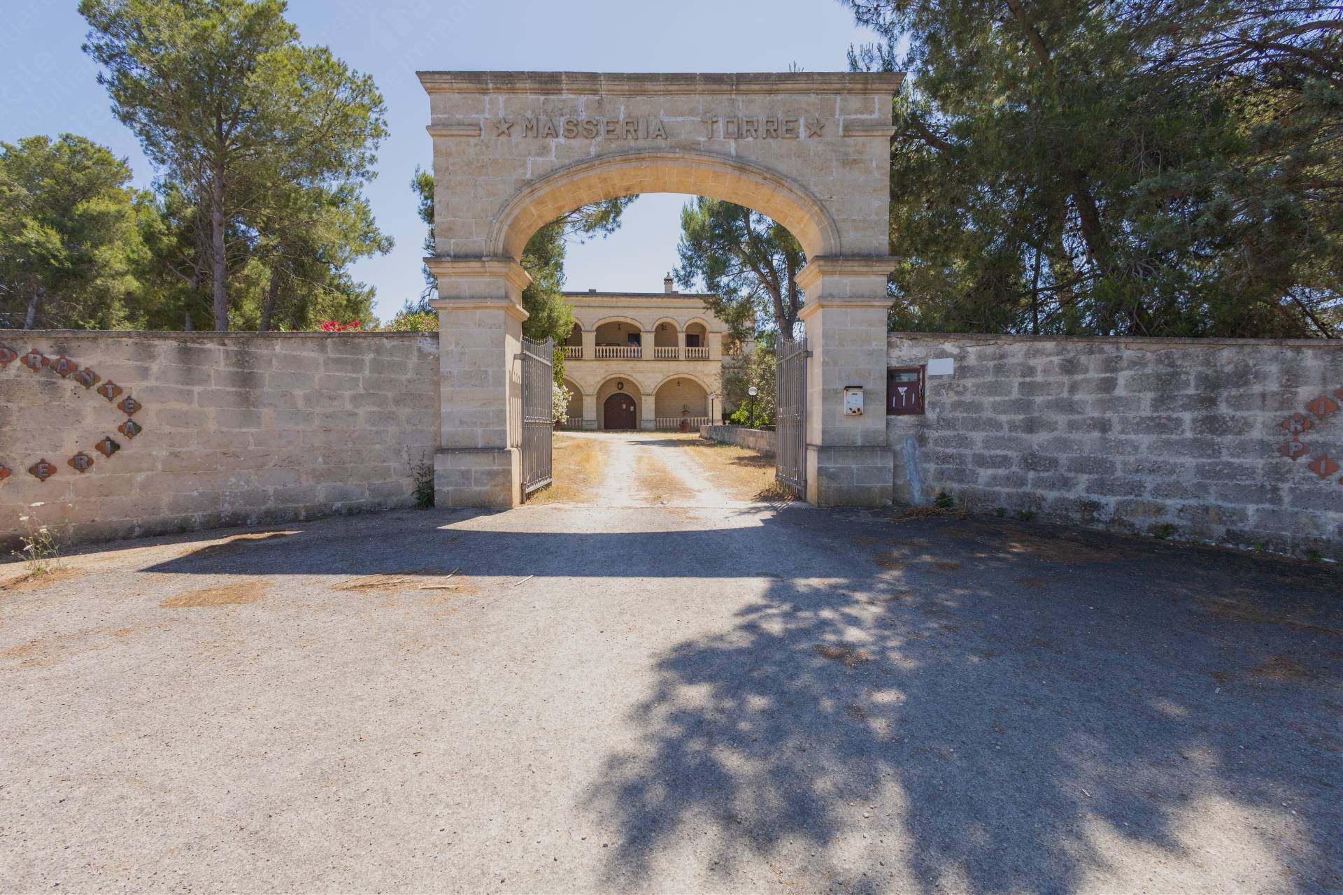 Casale di campagna in vendita a Sava