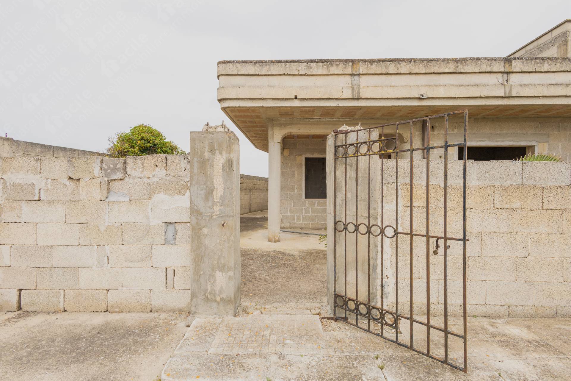 Villa in vendita a San Donaci