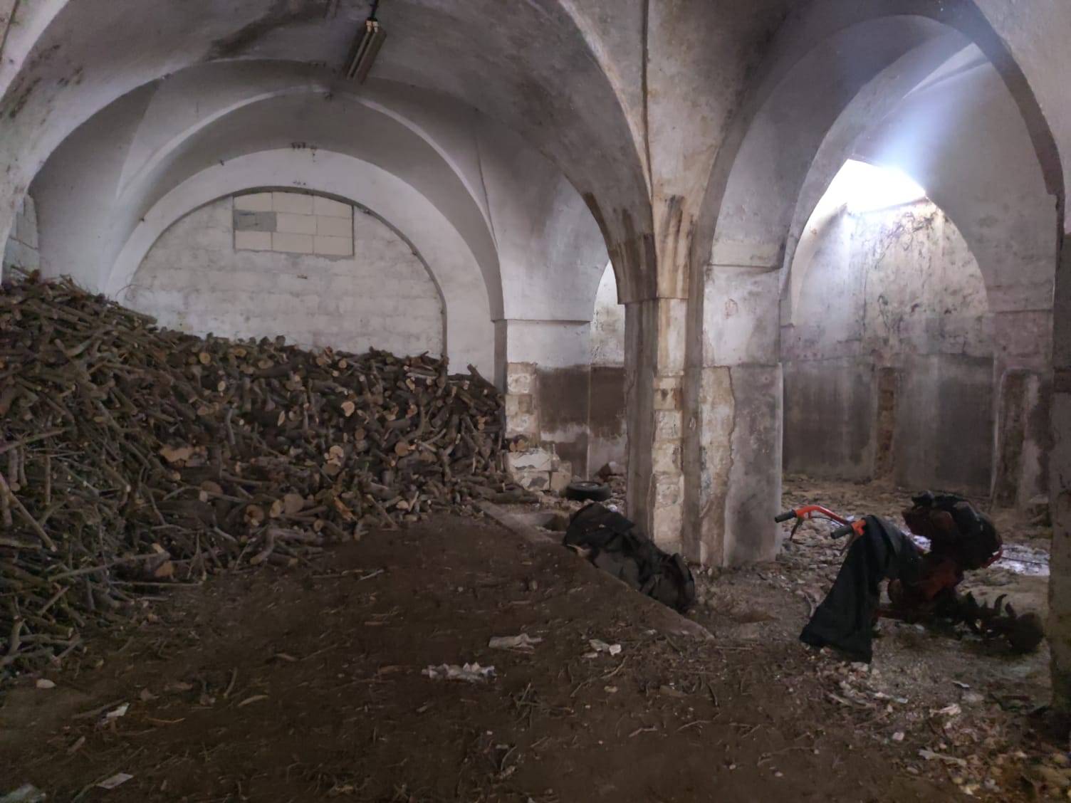 Locale commerciale in vendita a Ugento, Ugento Paese