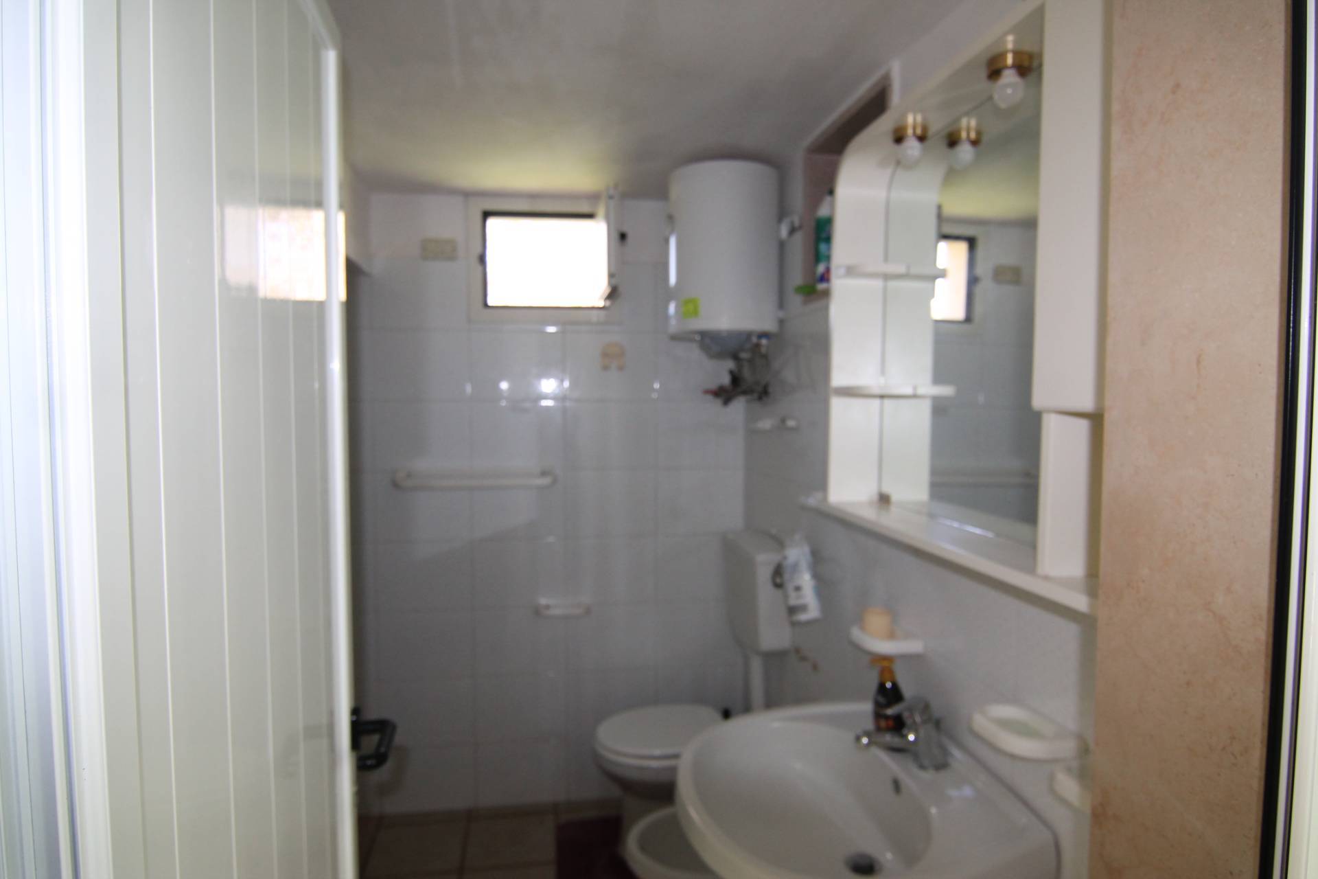 Casale di campagna in vendita a Villa Castelli