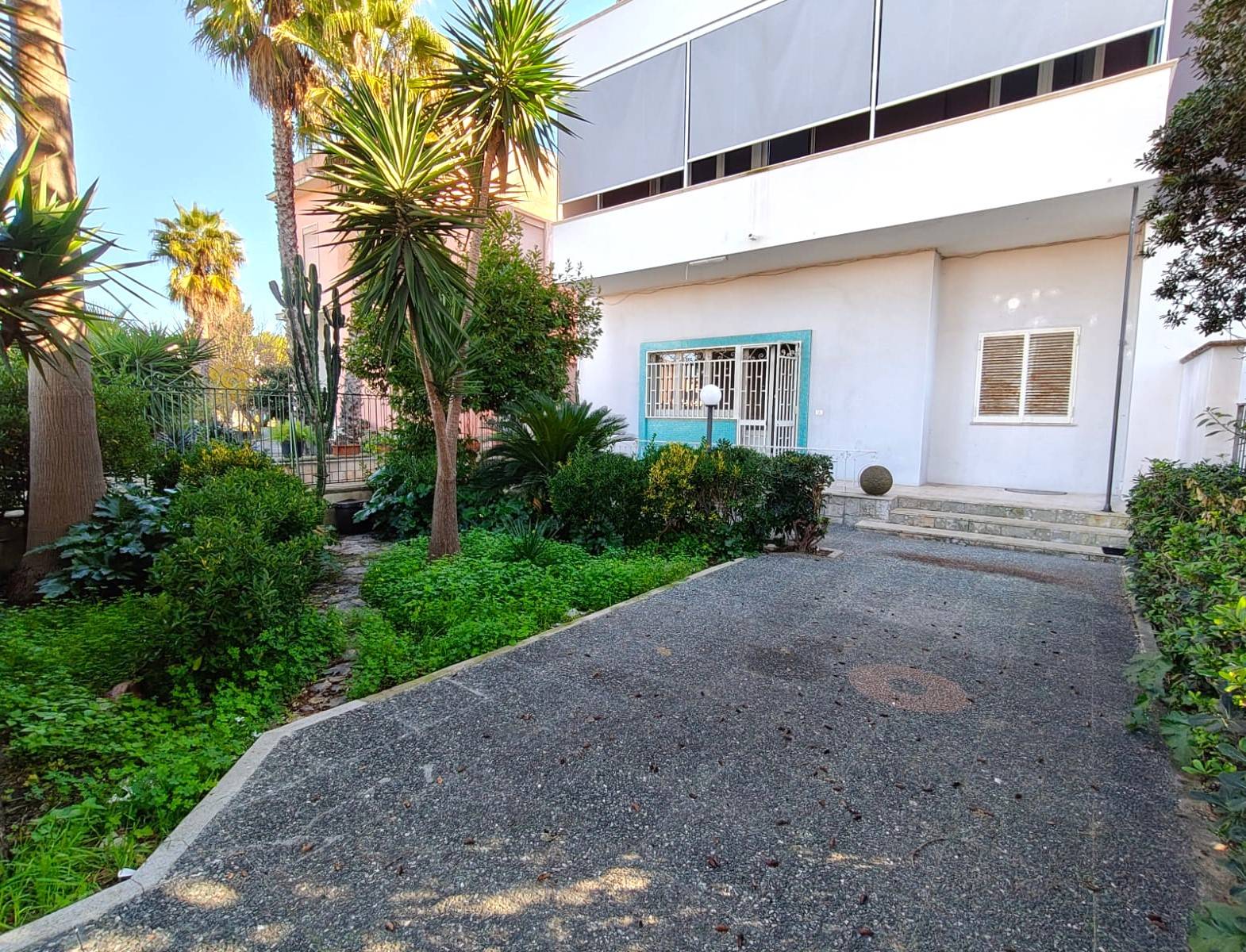 Casa semindipendente in vendita a Lecce, Zona Casermette