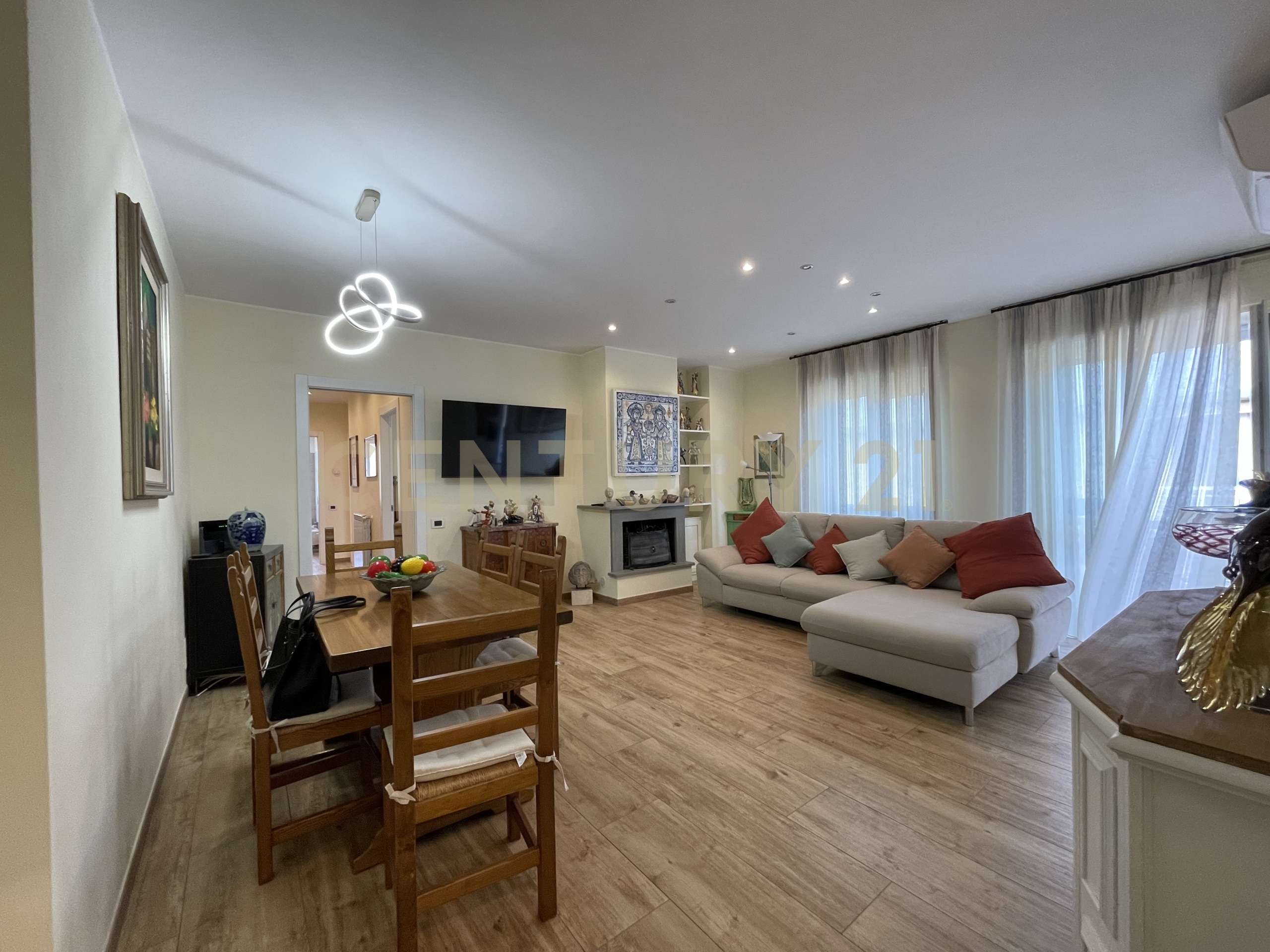 Appartamento con terrazzo in via donatori del sangue, Orbetello
