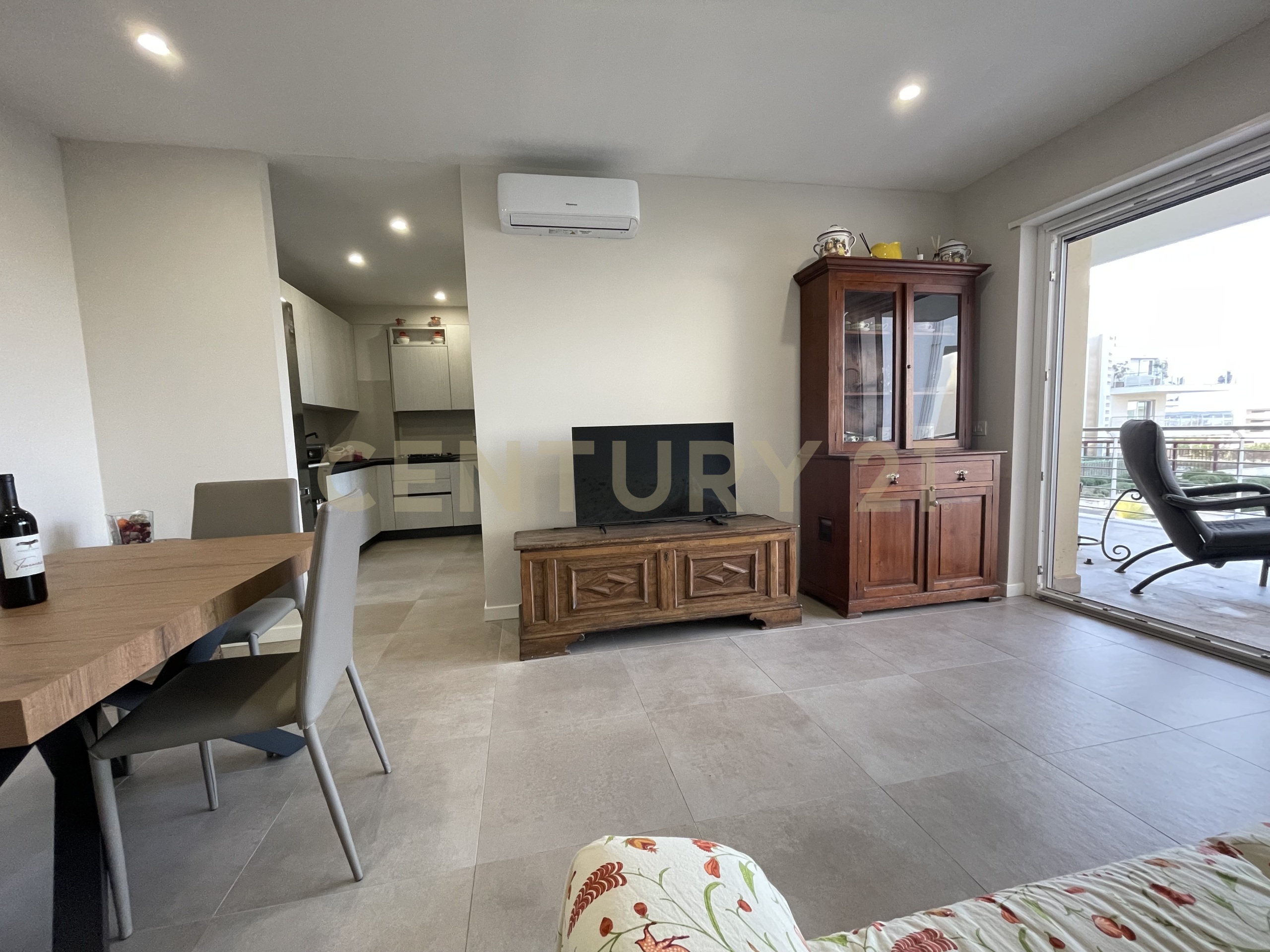 Appartamento con giardino in via sandro pertini, Monte Argentario