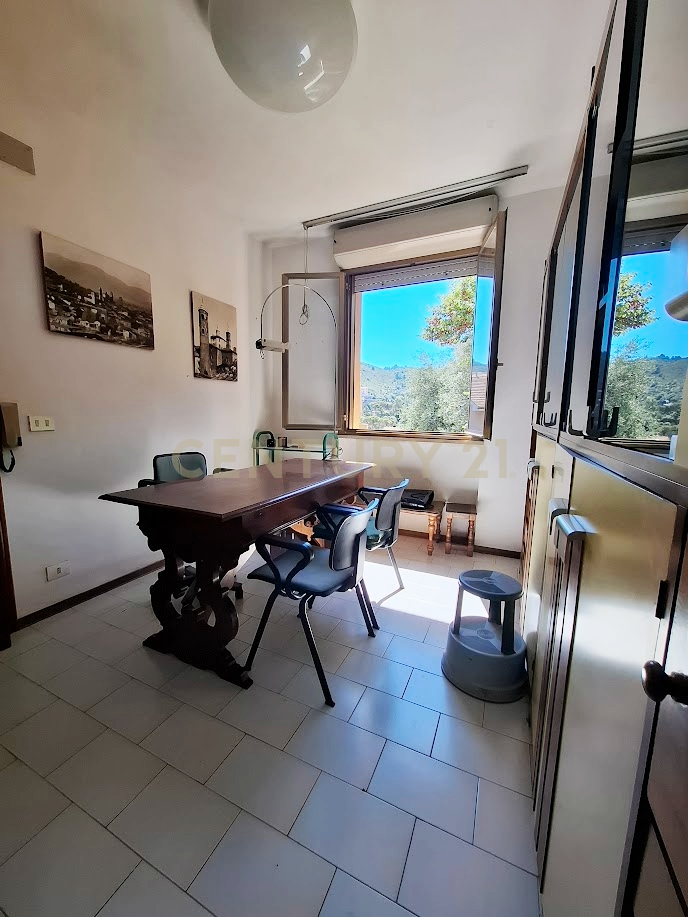 Appartamento con terrazzo in via dell appetito 53, Monte Argentario