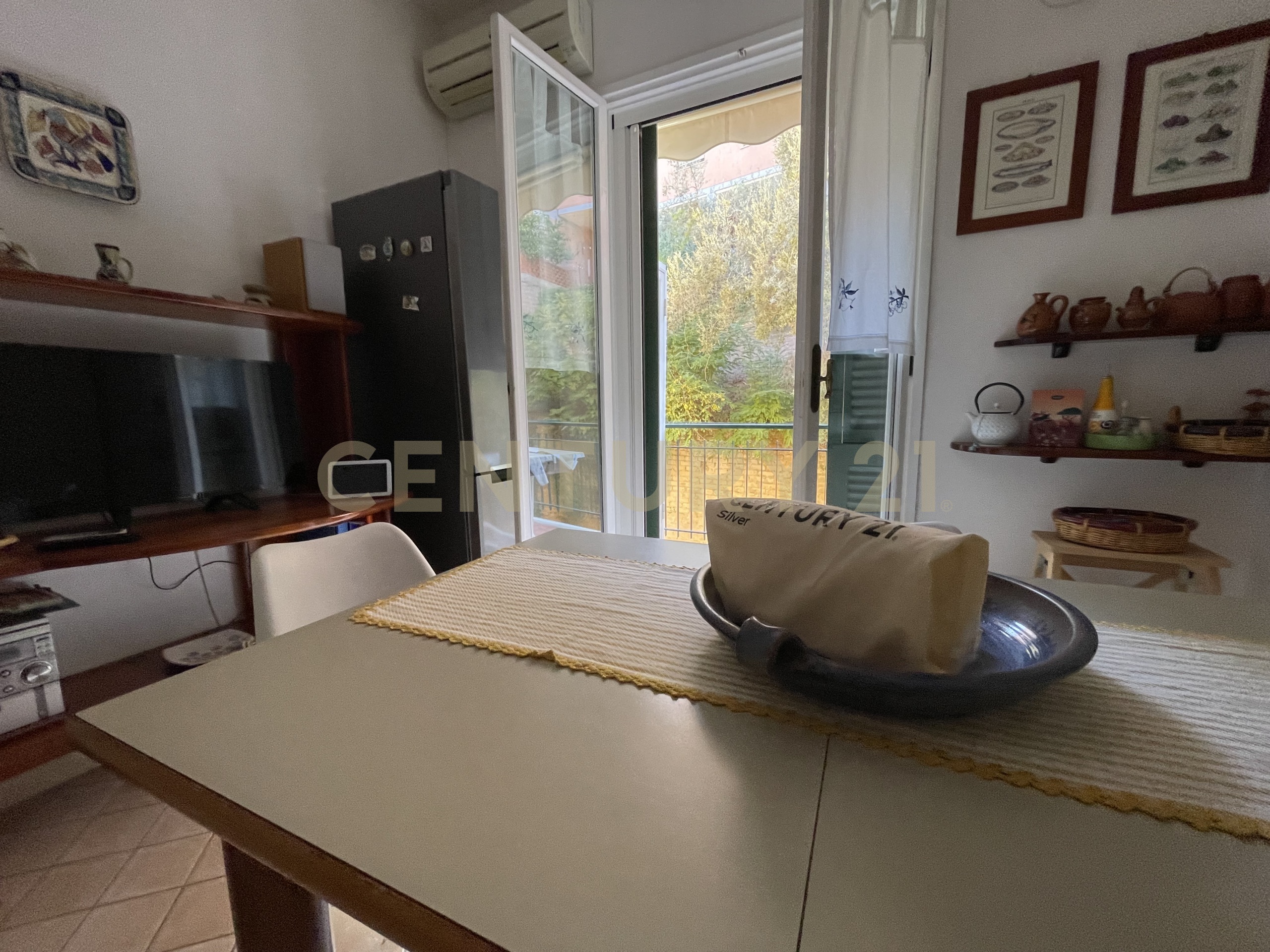 Appartamento con giardino in via panoramica, Monte Argentario