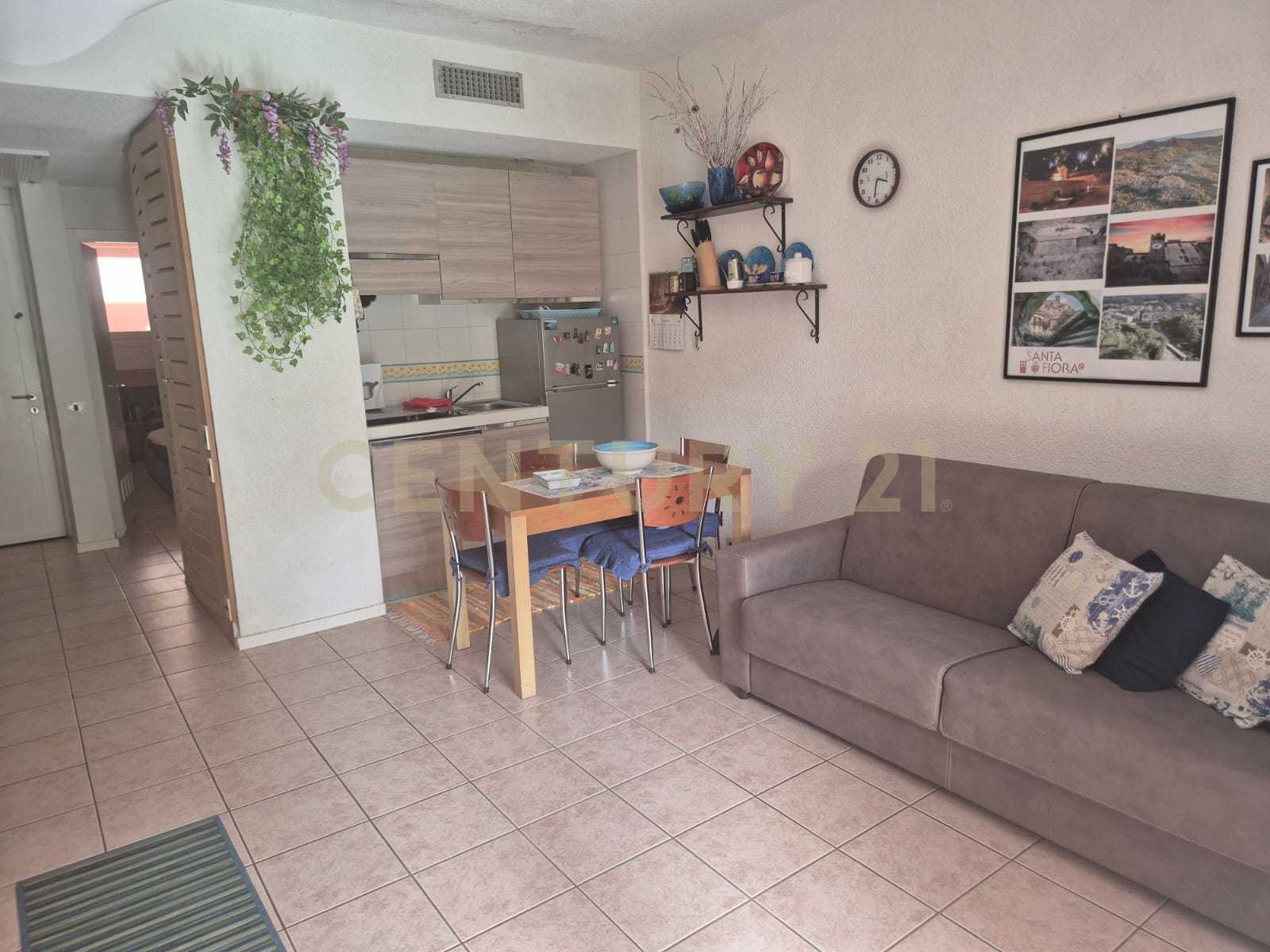 Appartamento con terrazzo in via delle sughere 52, Castiglione della Pescaia