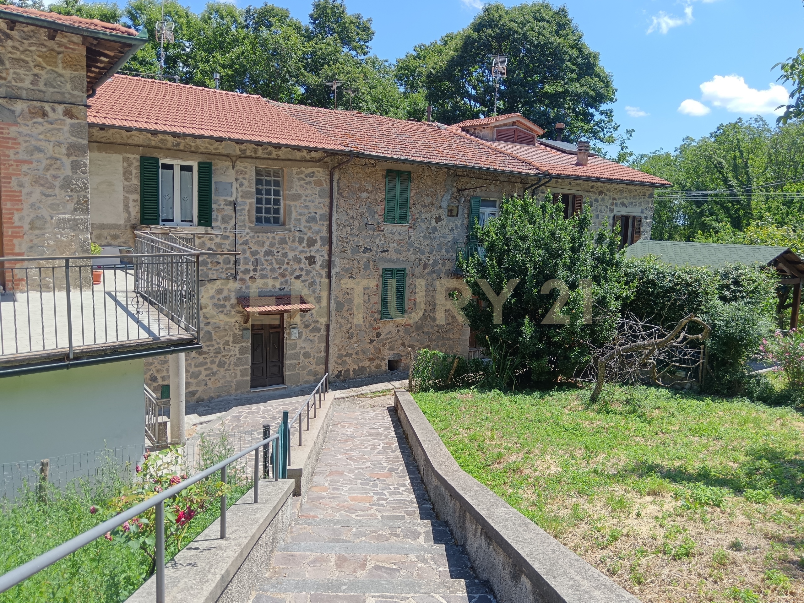 Appartamento con giardino in via val di piatta 10, Abbadia San Salvatore