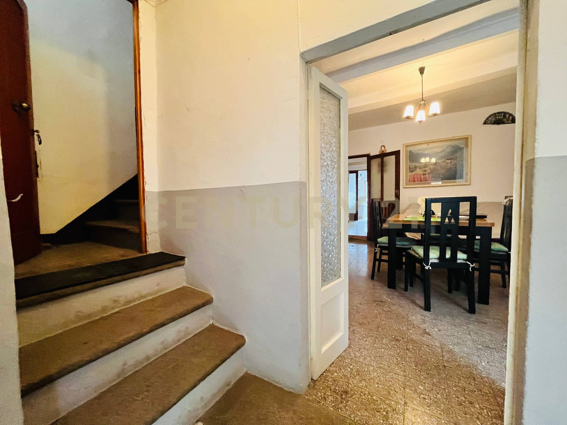Appartamento con terrazzo in via del tufolino 7, Roccastrada