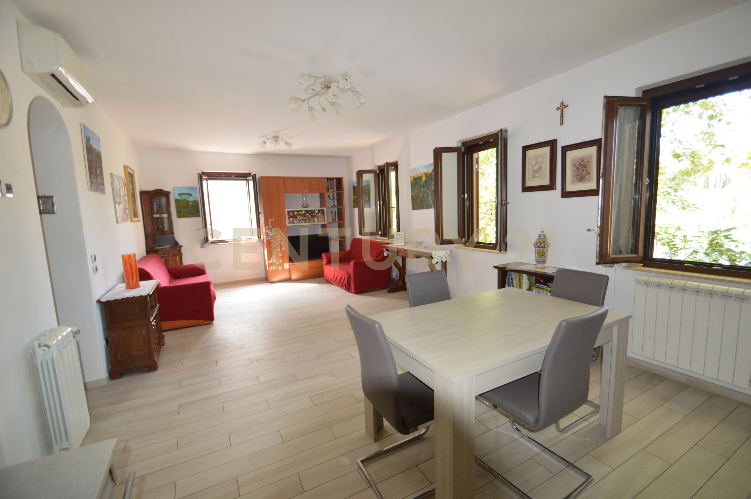 Casa indipendente con giardino in via alfredo catalani 5, Grosseto