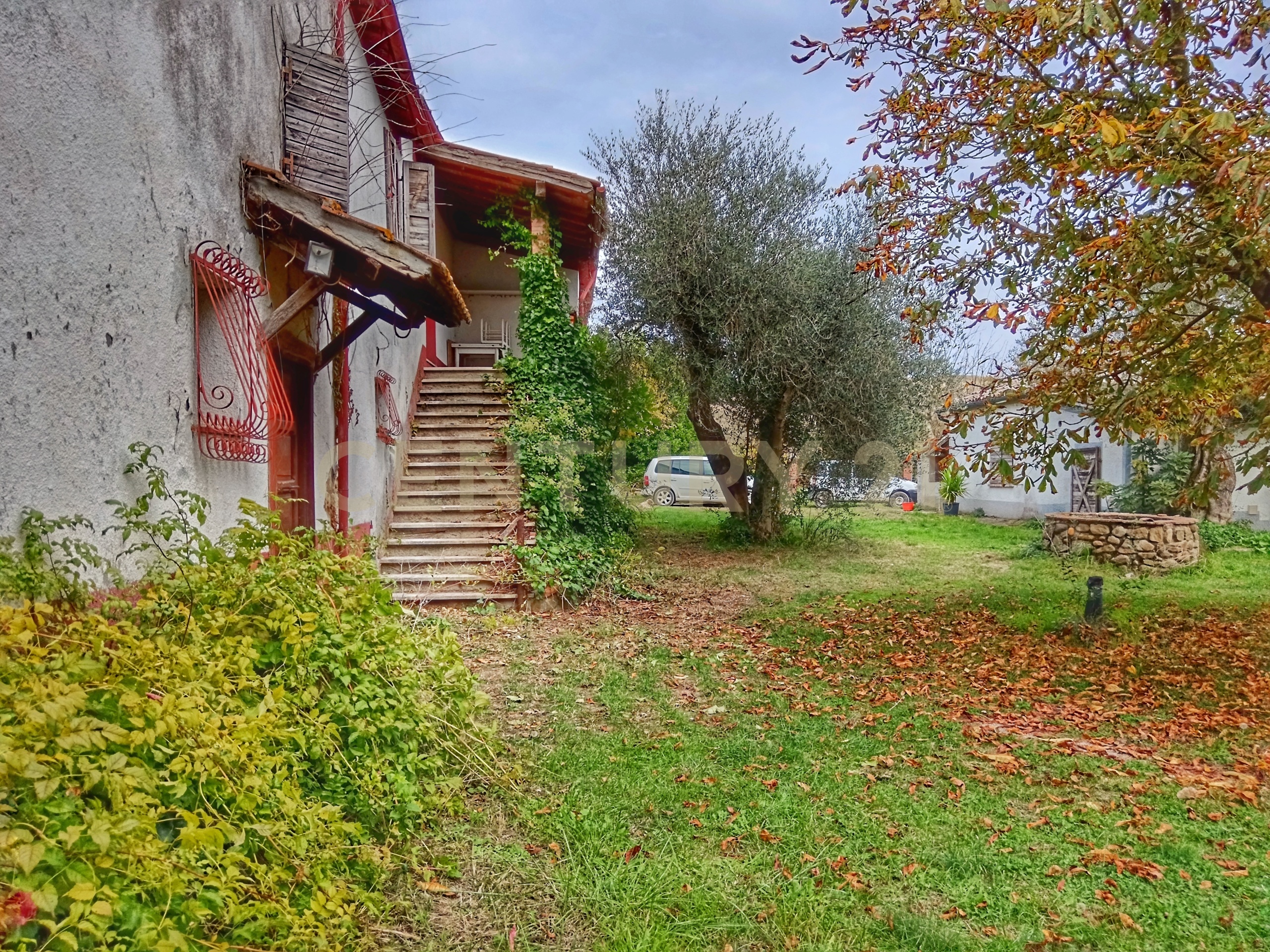 Rustico con giardino in localit i chiostri, Piancastagnaio