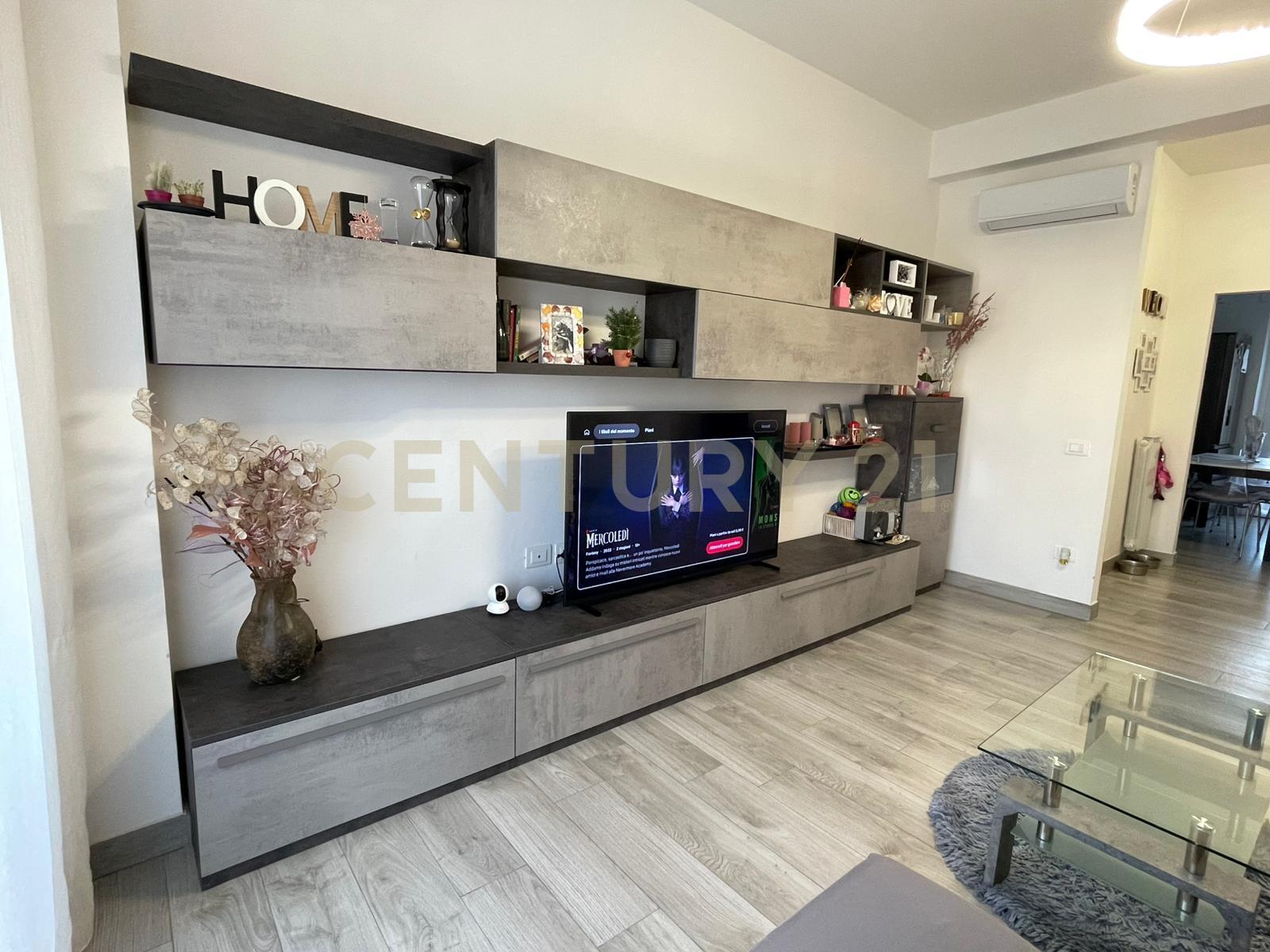 Appartamento con giardino in piazza giovanni fabbrini, Grosseto