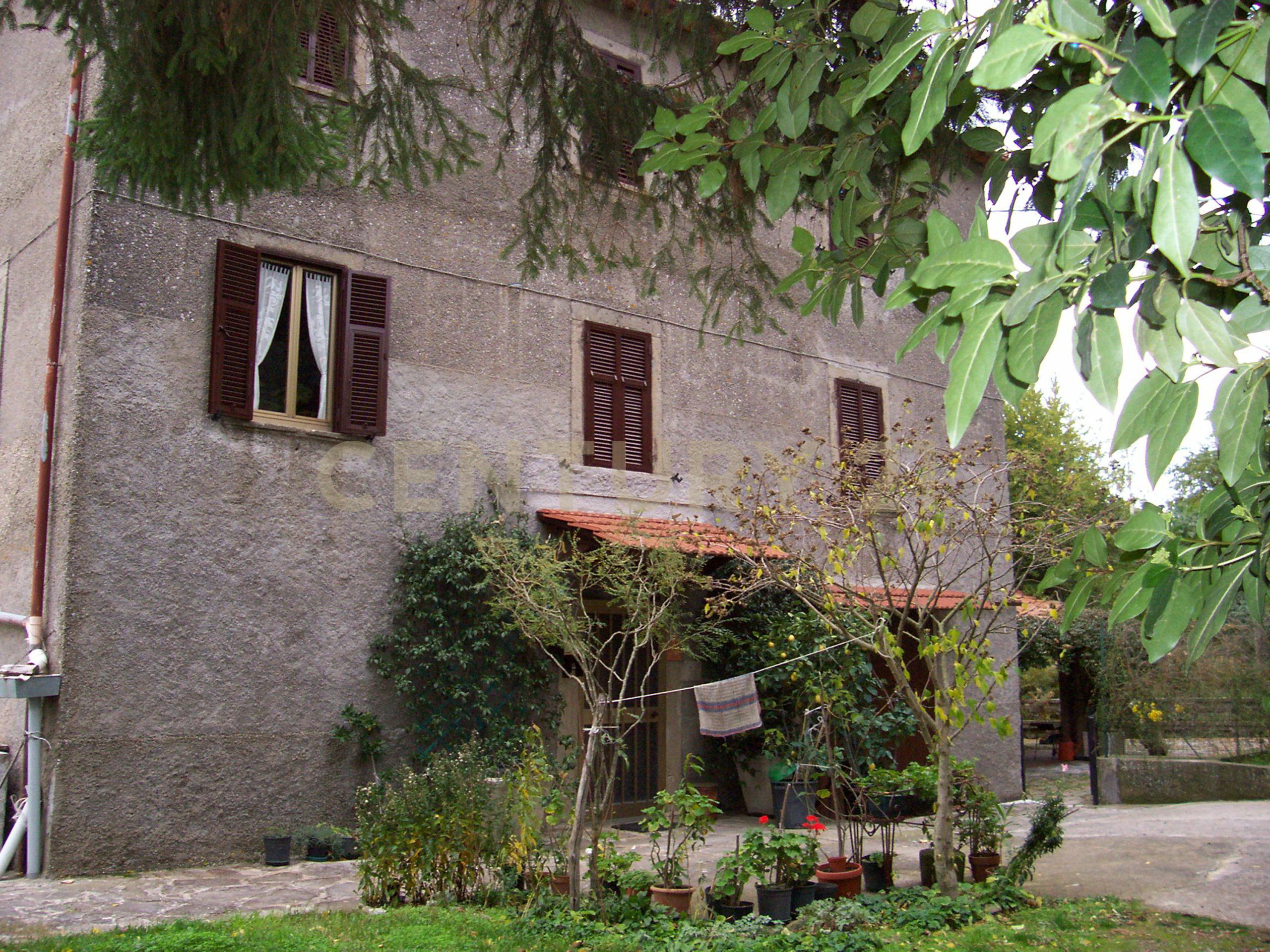 Casa indipendente con giardino in la serra 57, Arcidosso
