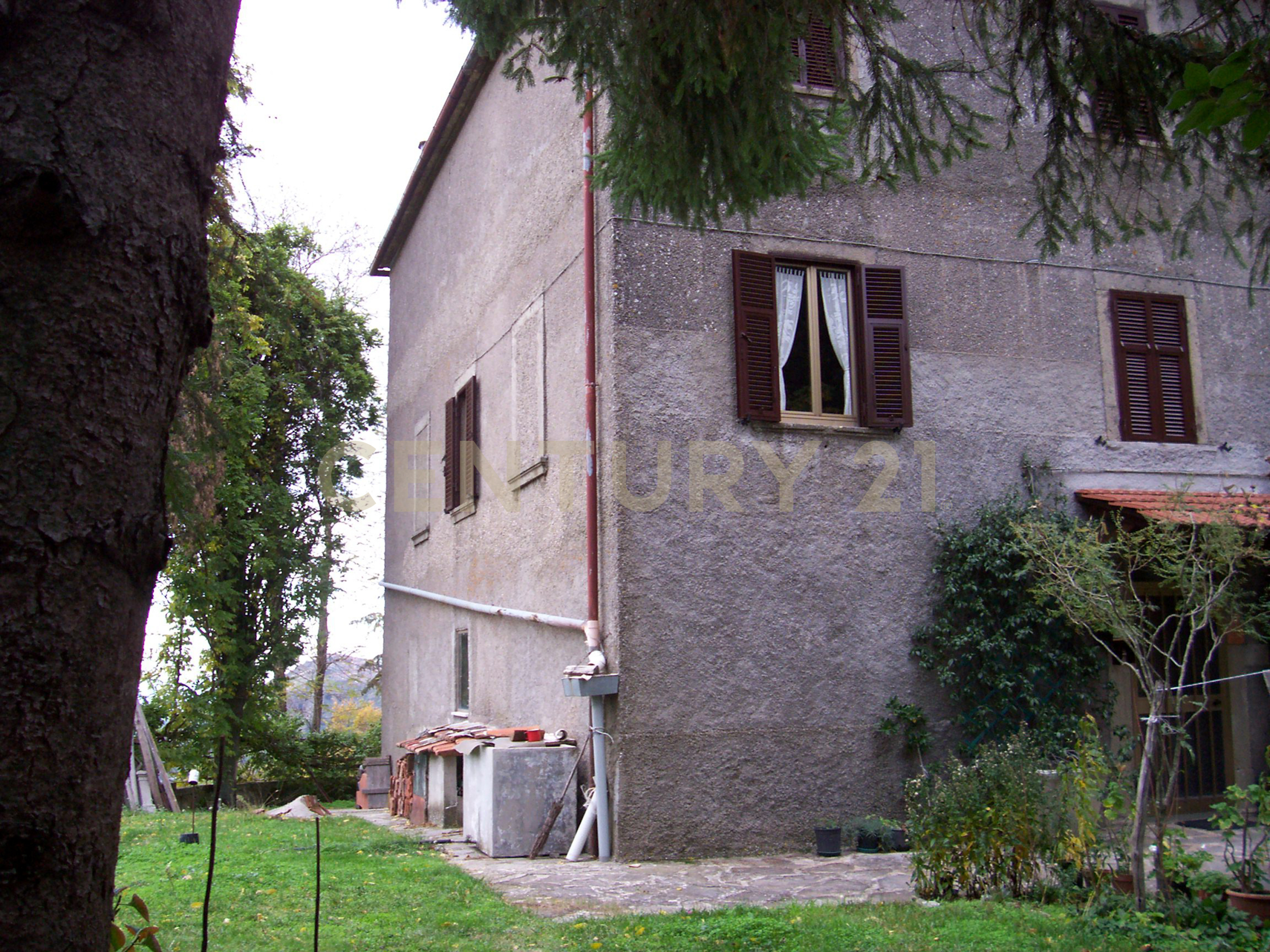 Casa indipendente con giardino in la serra 57, Arcidosso