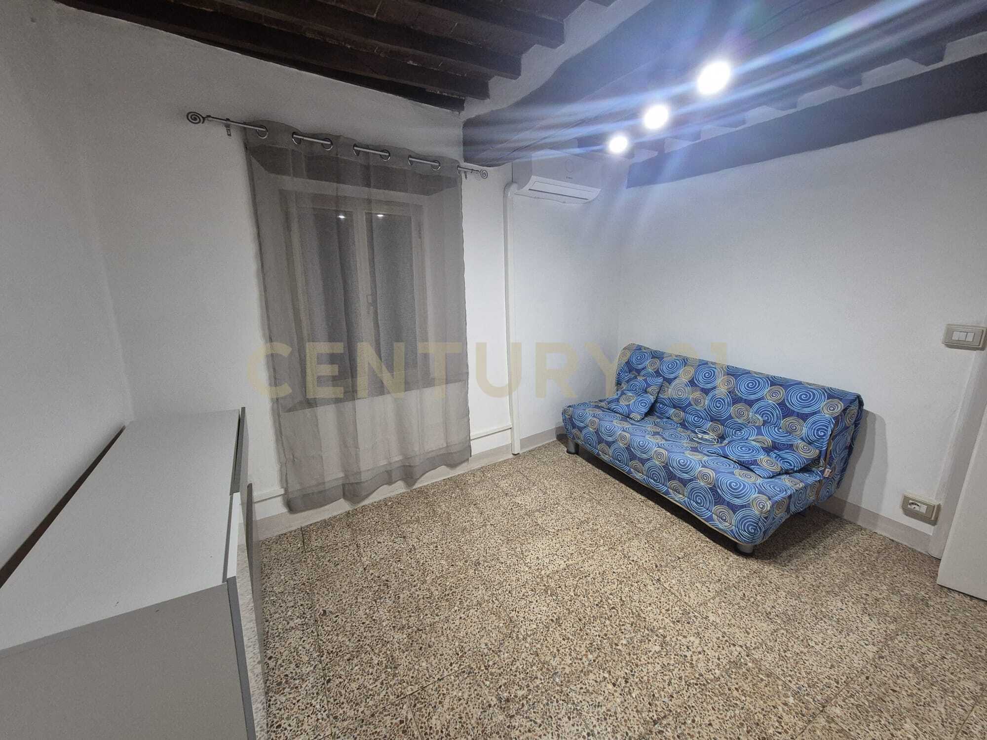 Trilocale ristrutturato in piazza porta conti 23, Civitella Paganico