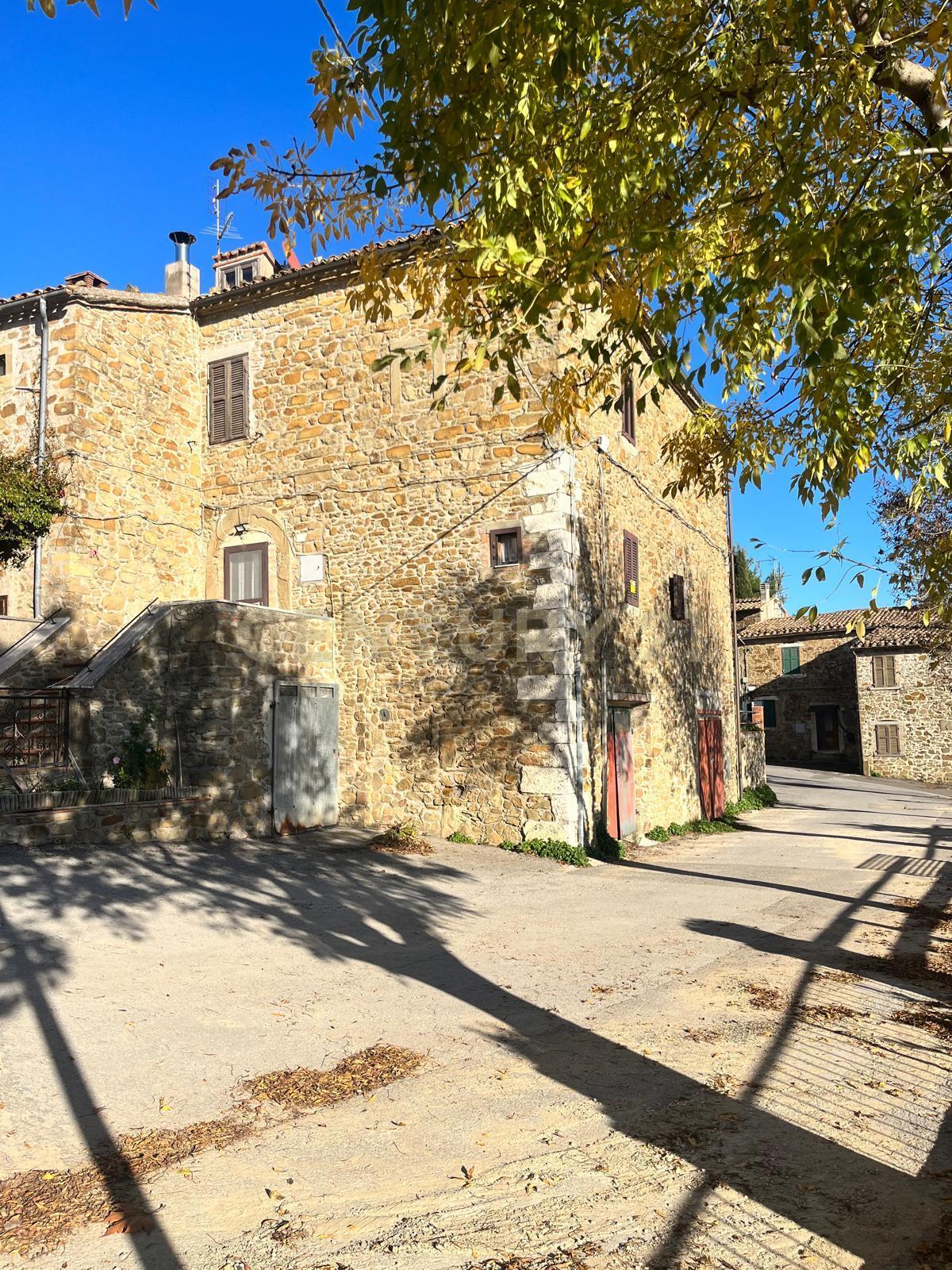 Casa indipendente con giardino in localit poggio murella 70, Manciano