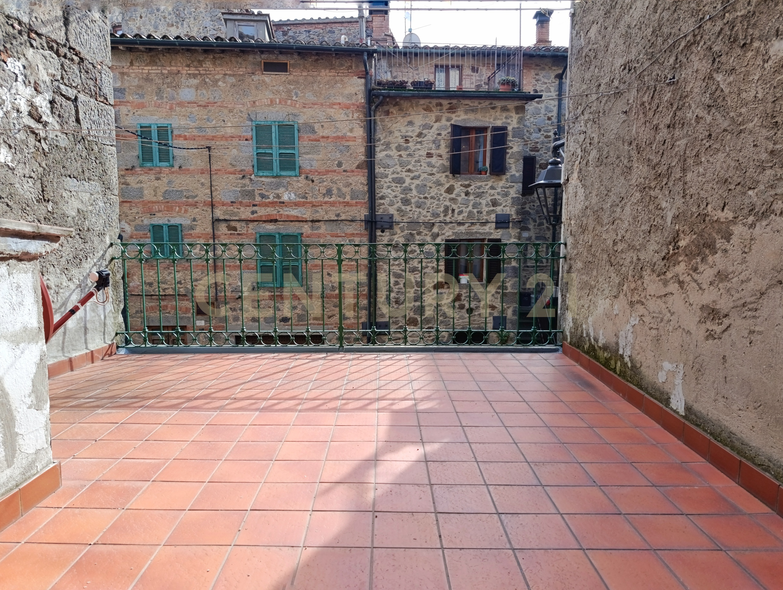 Casa indipendente con terrazzo in via massimo d'azeglio 33, Abbadia San Salvatore