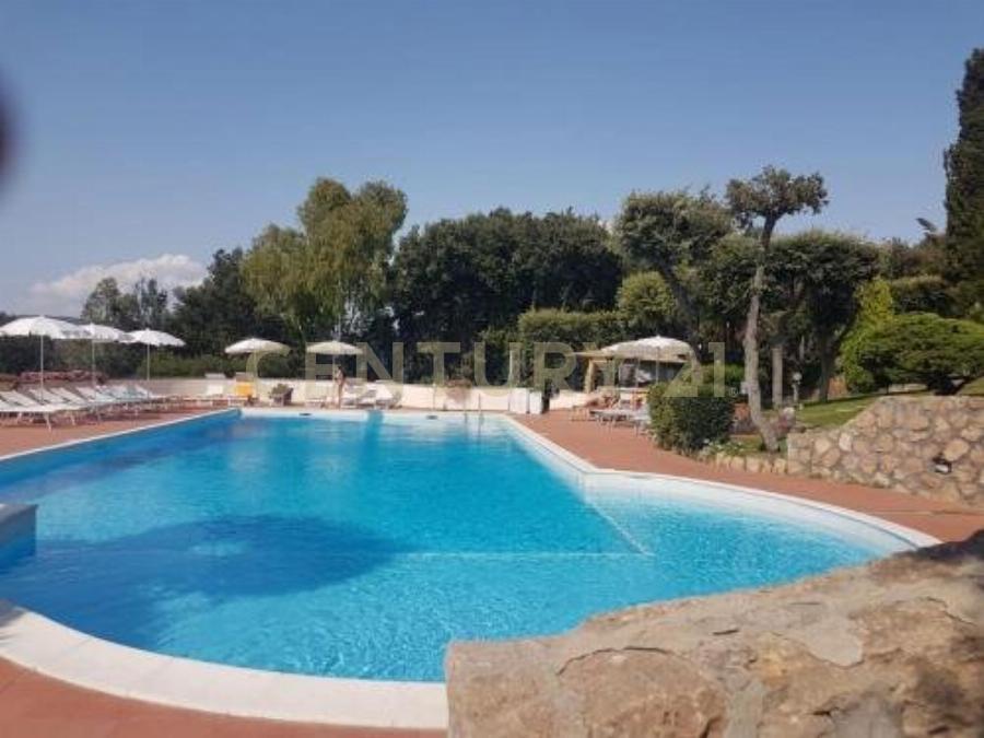 Trilocale con giardino in viia delle ginestre 32, Orbetello