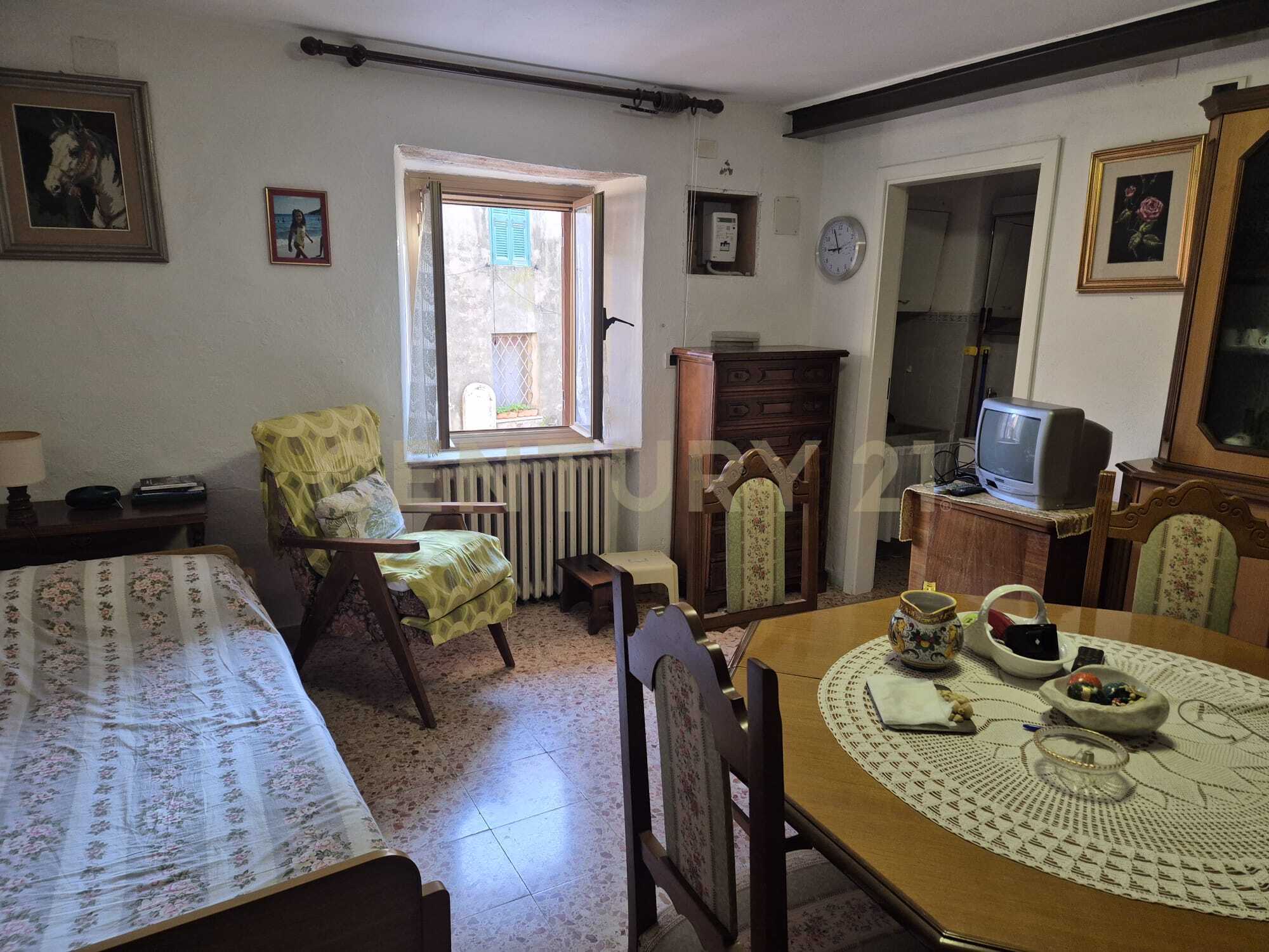 Casa indipendente in vendita in piazza solferino 4, Civitella Paganico