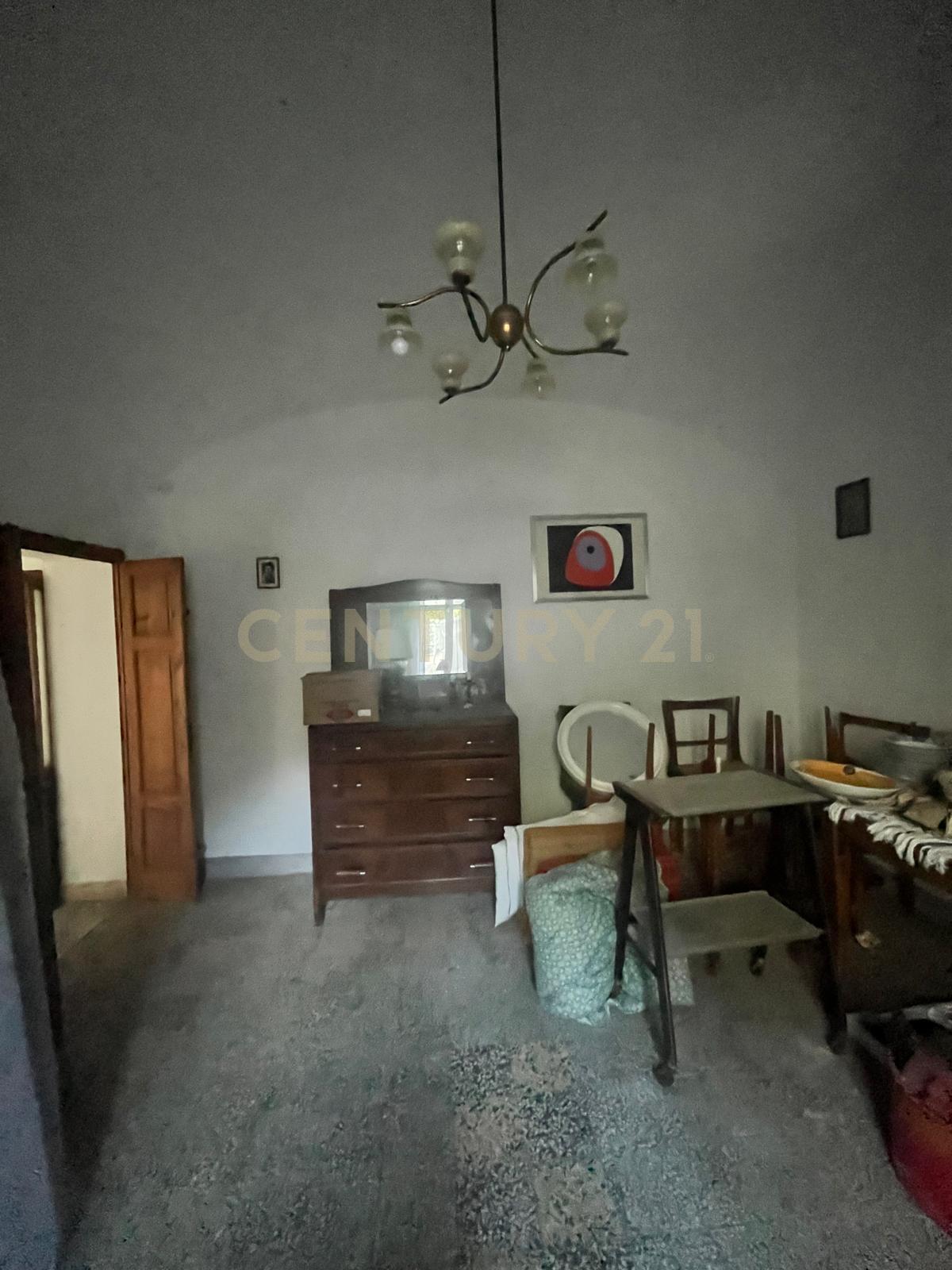 Appartamento con giardino in via firenze 19, Semproniano