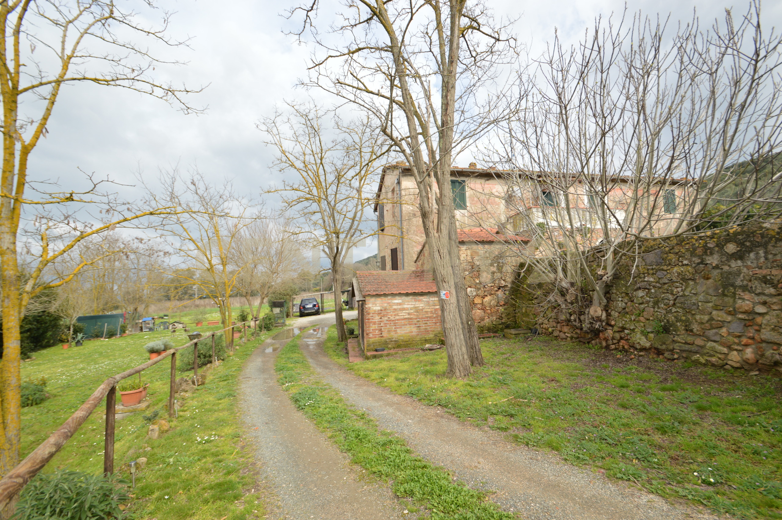 Casa indipendente con giardino in via aurelia sud 106, Grosseto