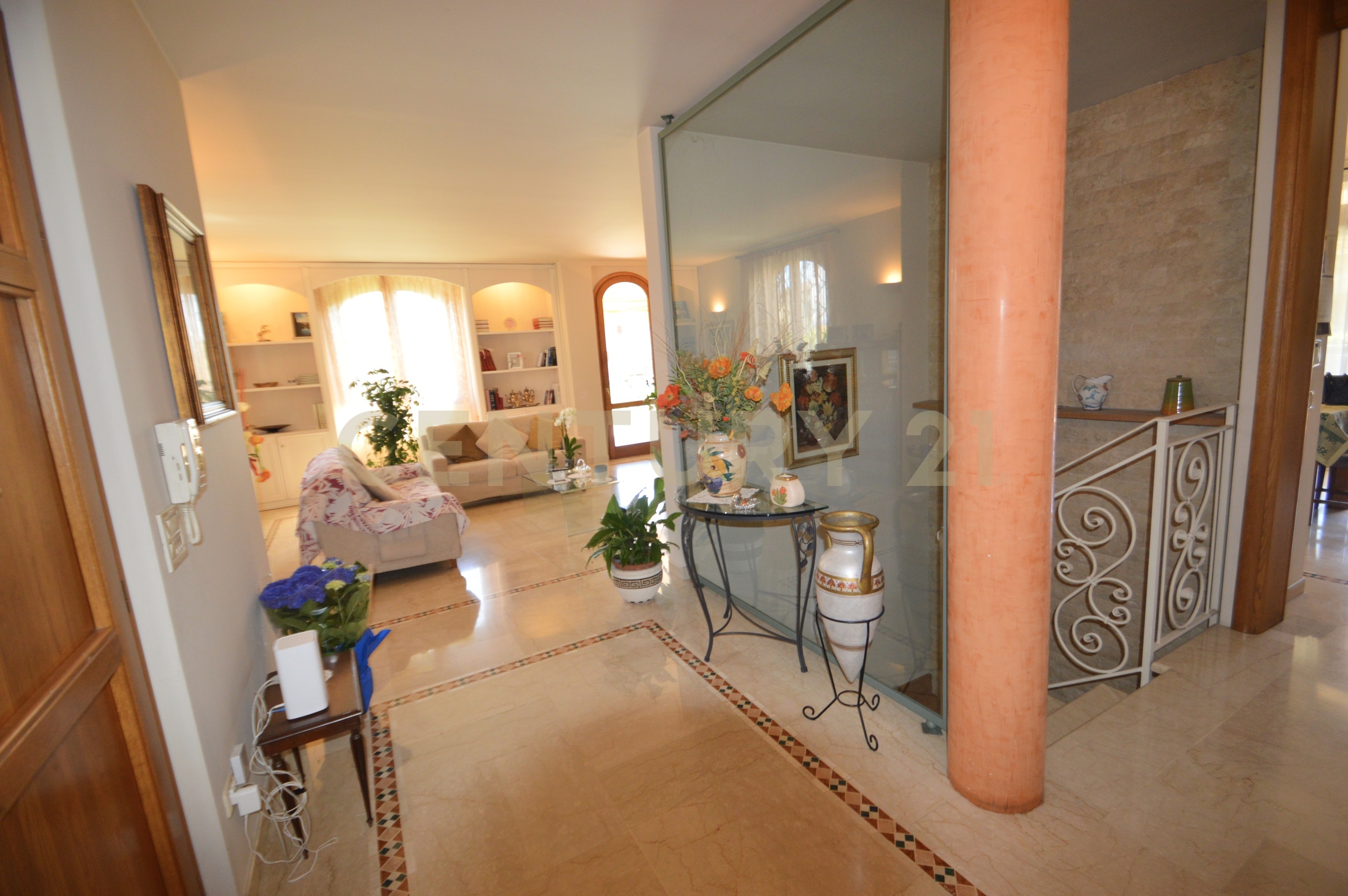 Villa con giardino in via castiglionese 57/b, Grosseto