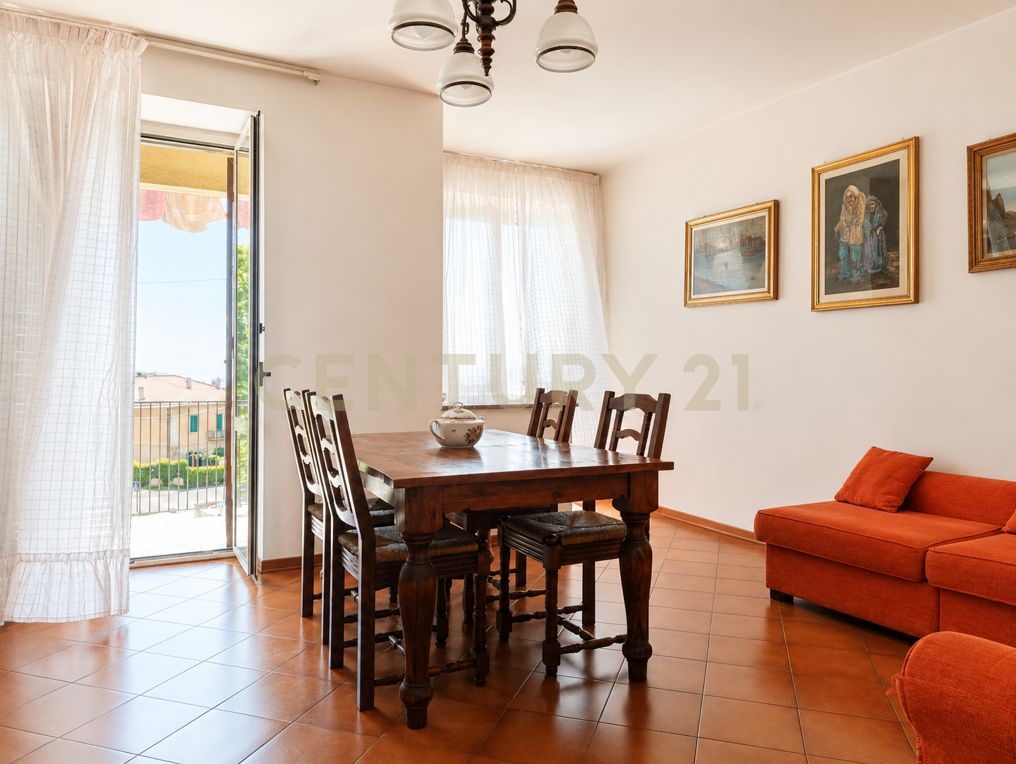 Loft con giardino in via xviii giugno, Abbadia San Salvatore