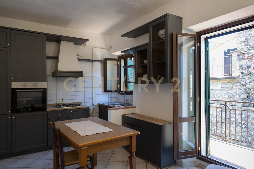 Quadrilocale ristrutturato in via del casalino 33, Civitella Paganico