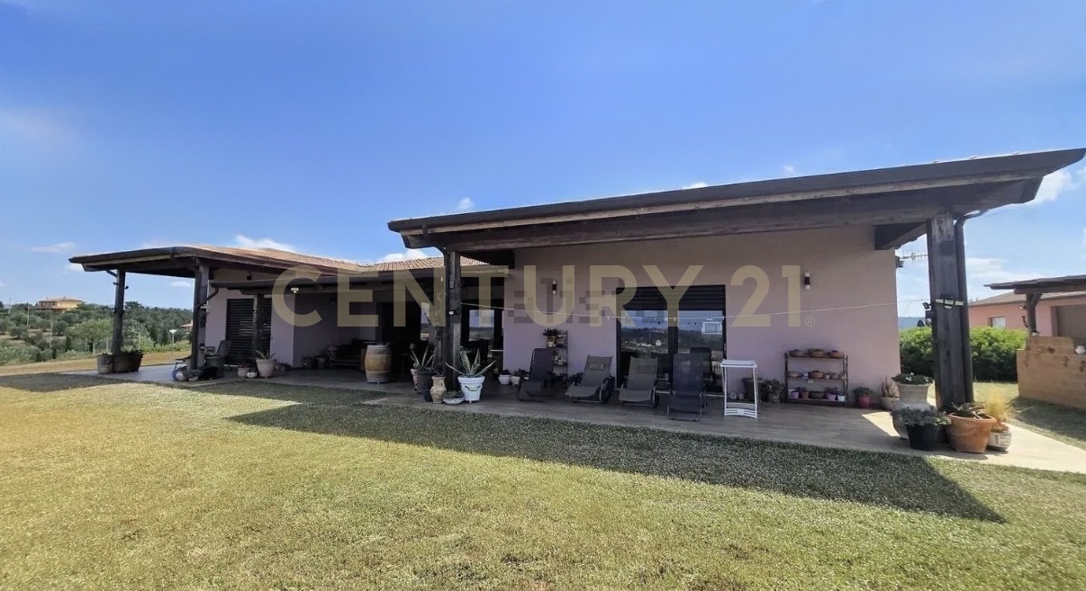 Casa indipendente con giardino in strada della fattoria 288, Magliano in Toscana
