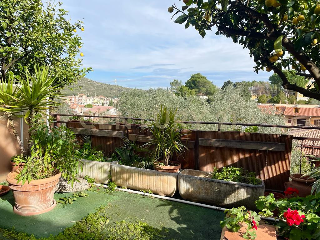 Appartamento con giardino in via degli oleandri 56, Monte Argentario