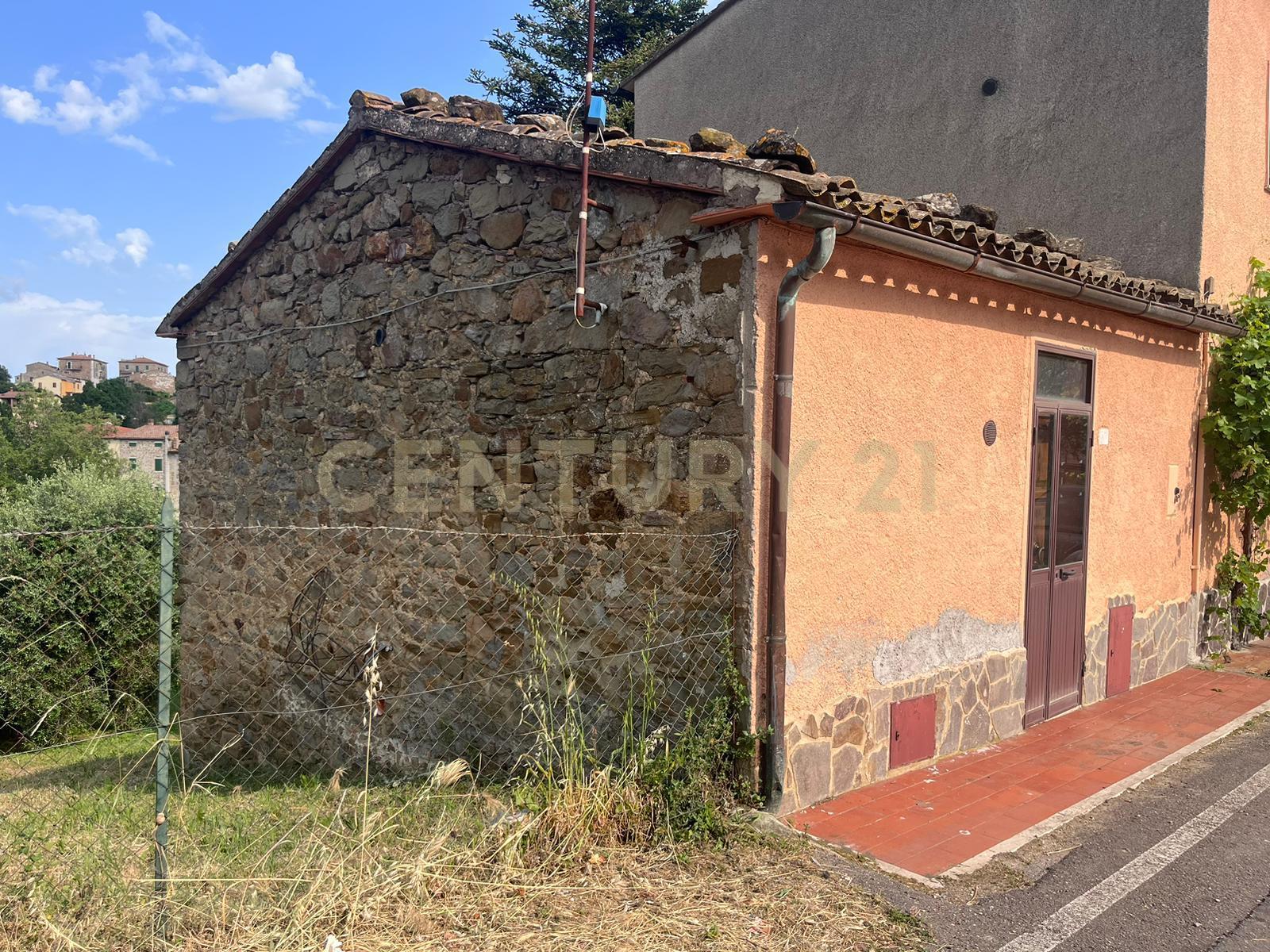 Casa indipendente ristrutturata in localit poggio murella 135, Manciano
