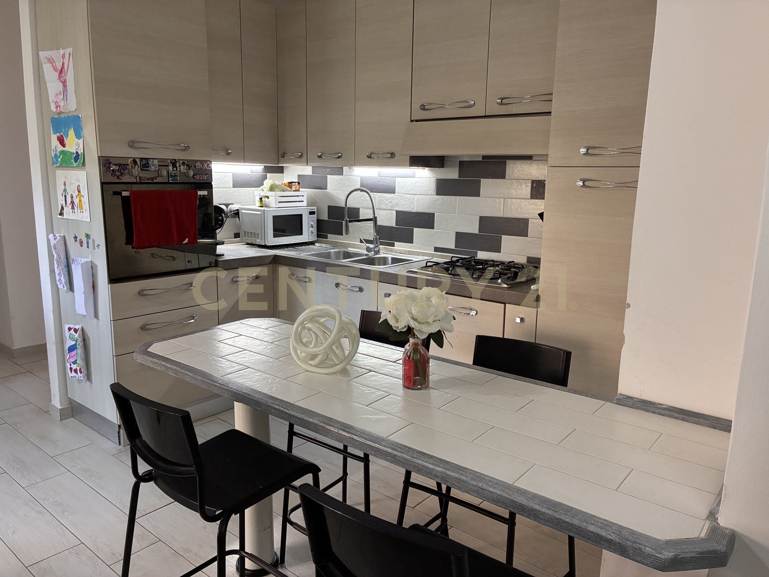 Quadrilocale con terrazzo in via caduti sul lavoro 28, Orbetello