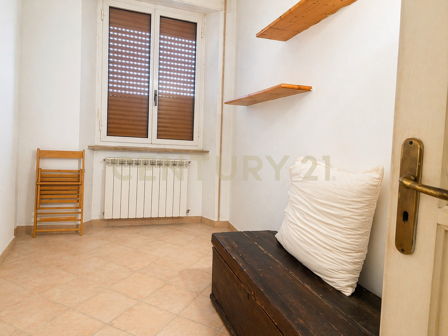 Quadrilocale con terrazzo in via pola, Orbetello