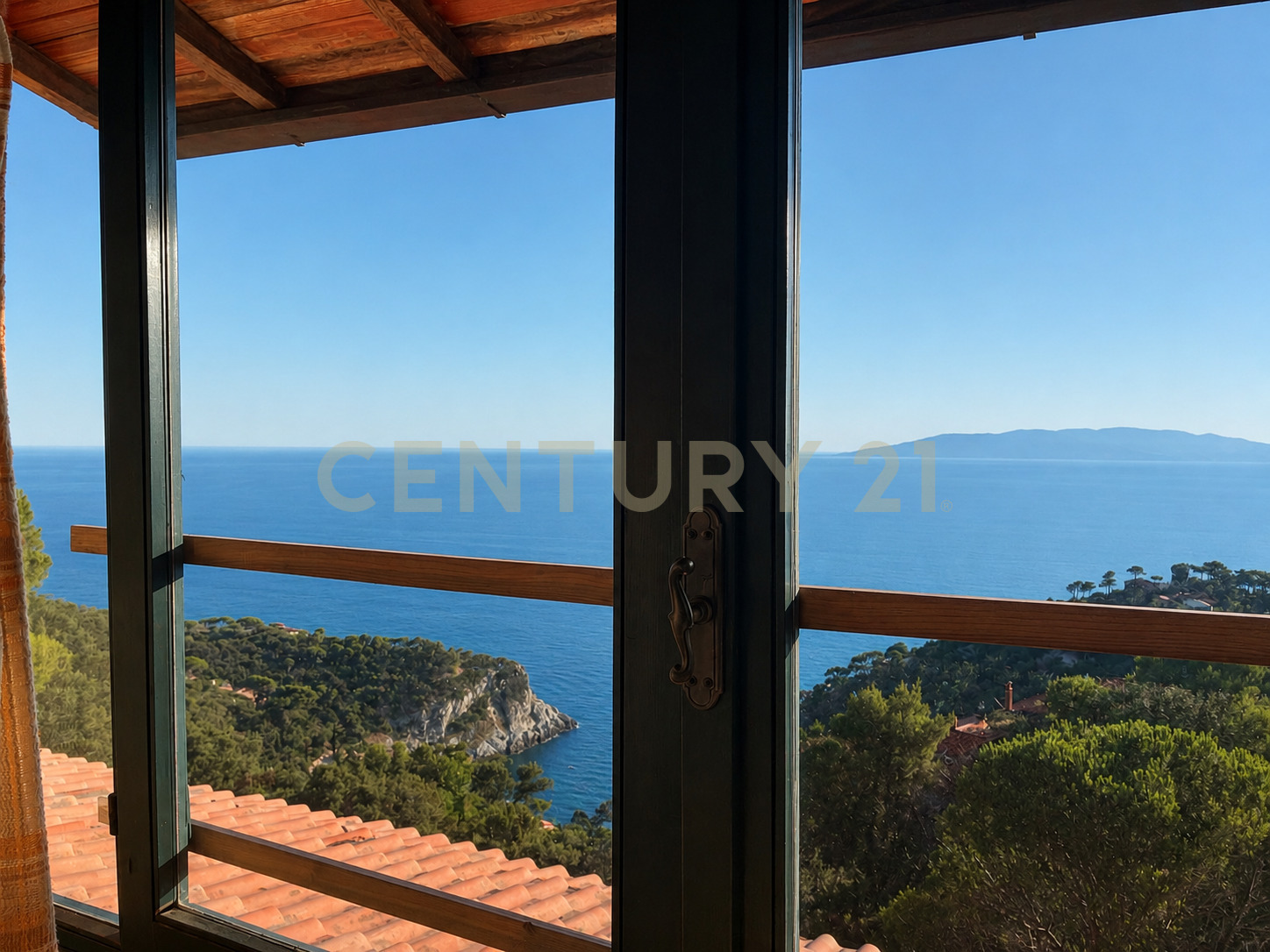 Trilocale con giardino in localit� cala piccola, Monte Argentario