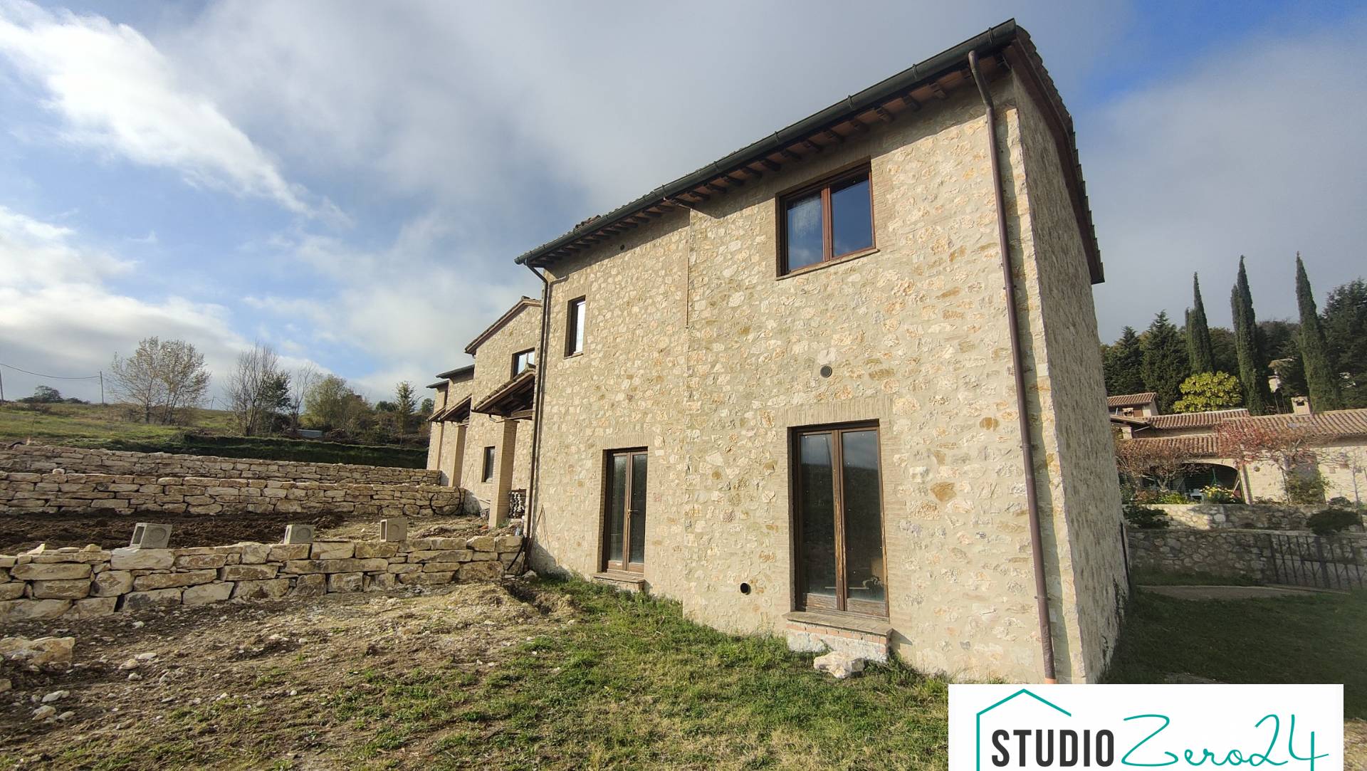 Villette a schiera in vendita a Avigliano Umbro, Sismano