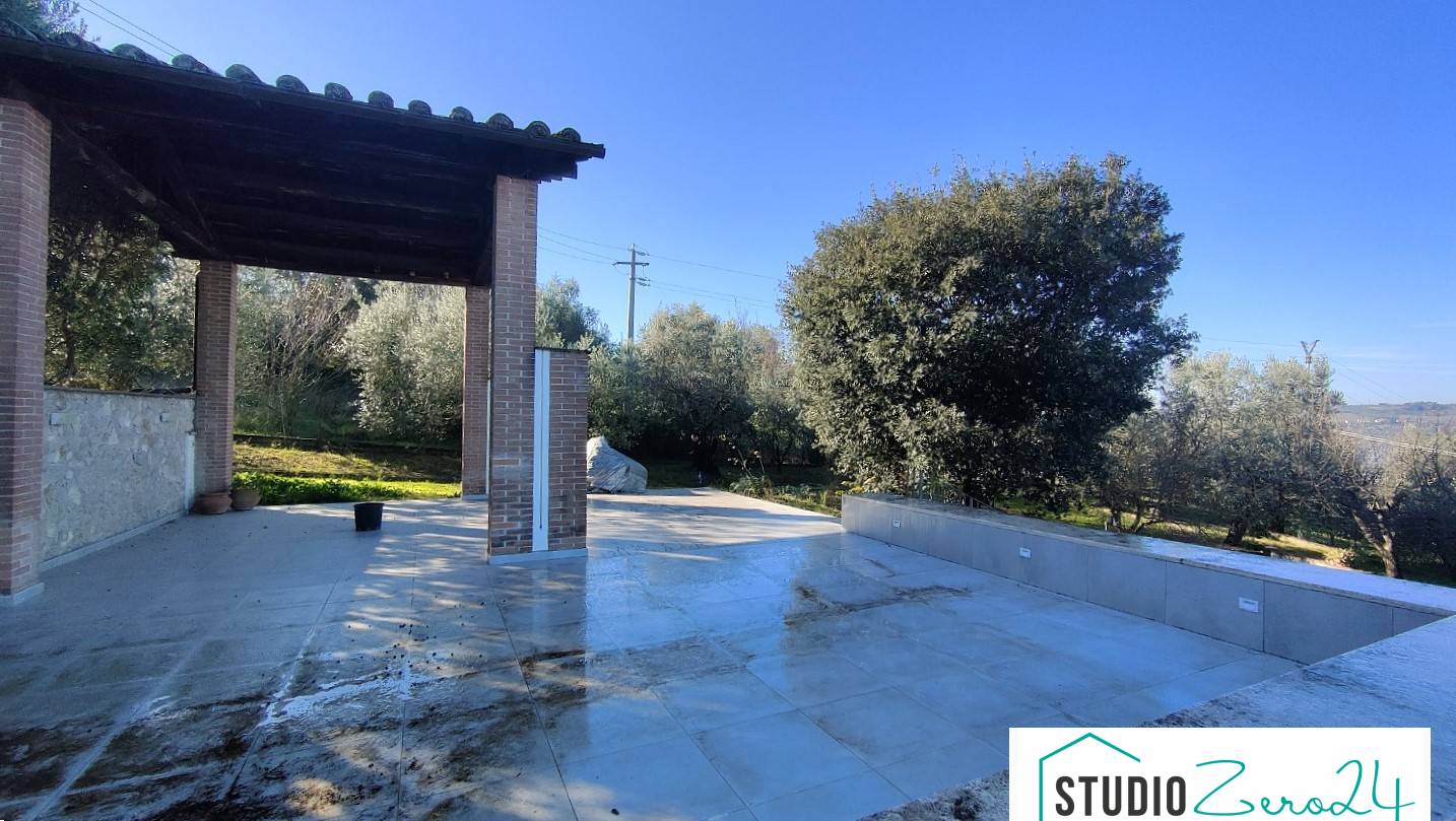 Rustico in vendita a Amelia, Montecampano